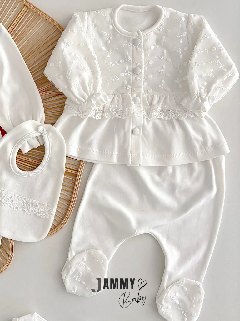 Jessica Pıtırcık Dantelli 10 Parça Yenidoğan Set-BEYAZ