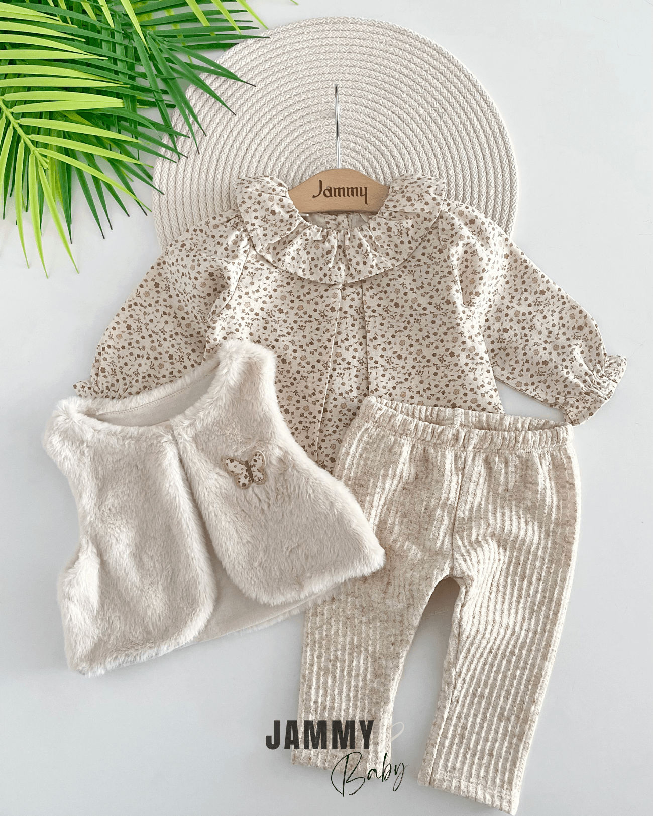Butterfly Peluş Yelek / Minik Çiçekli 3'lü Takım-BEJ