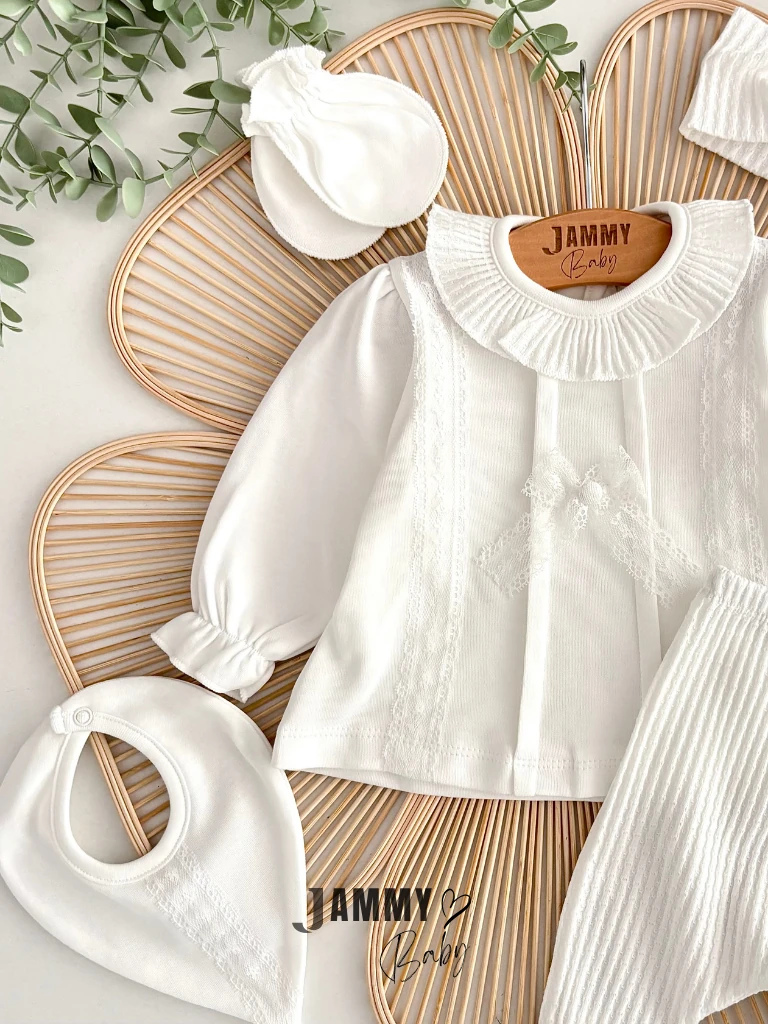 Isabella Jakarlı  5 Parça Yenidoğan Set- EKRU