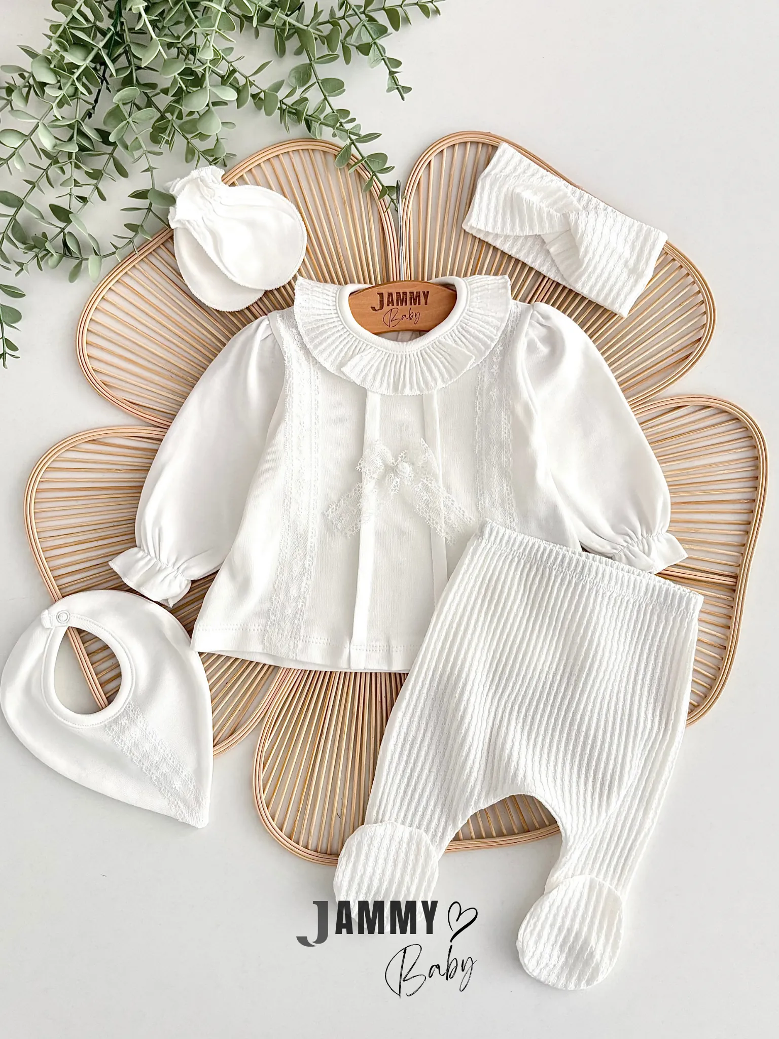 Isabella Jakarlı  5 Parça Yenidoğan Set- EKRU