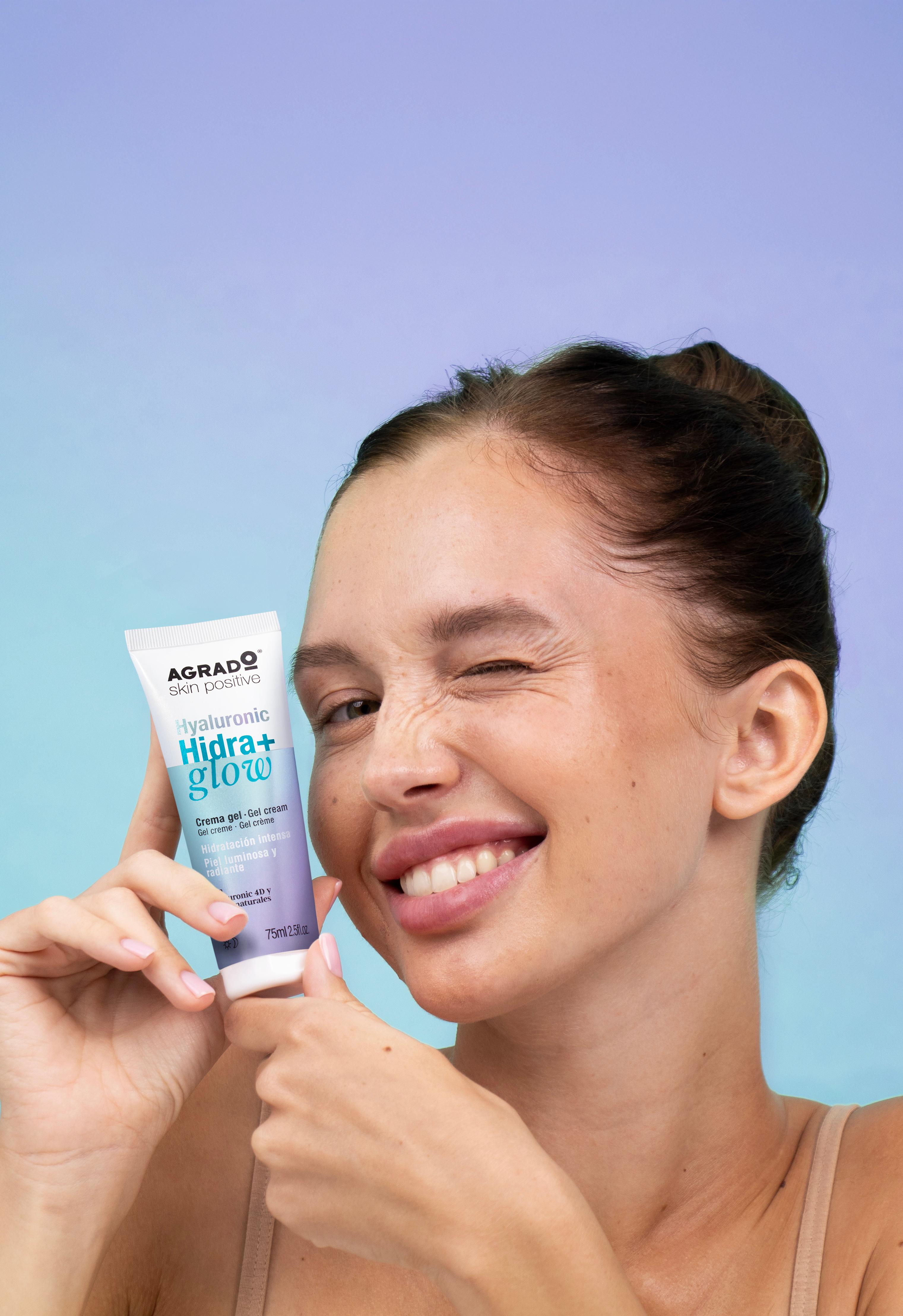 Hyaluronik Nemlendirici Işıltı Etkili Jel Krem - (75ml)