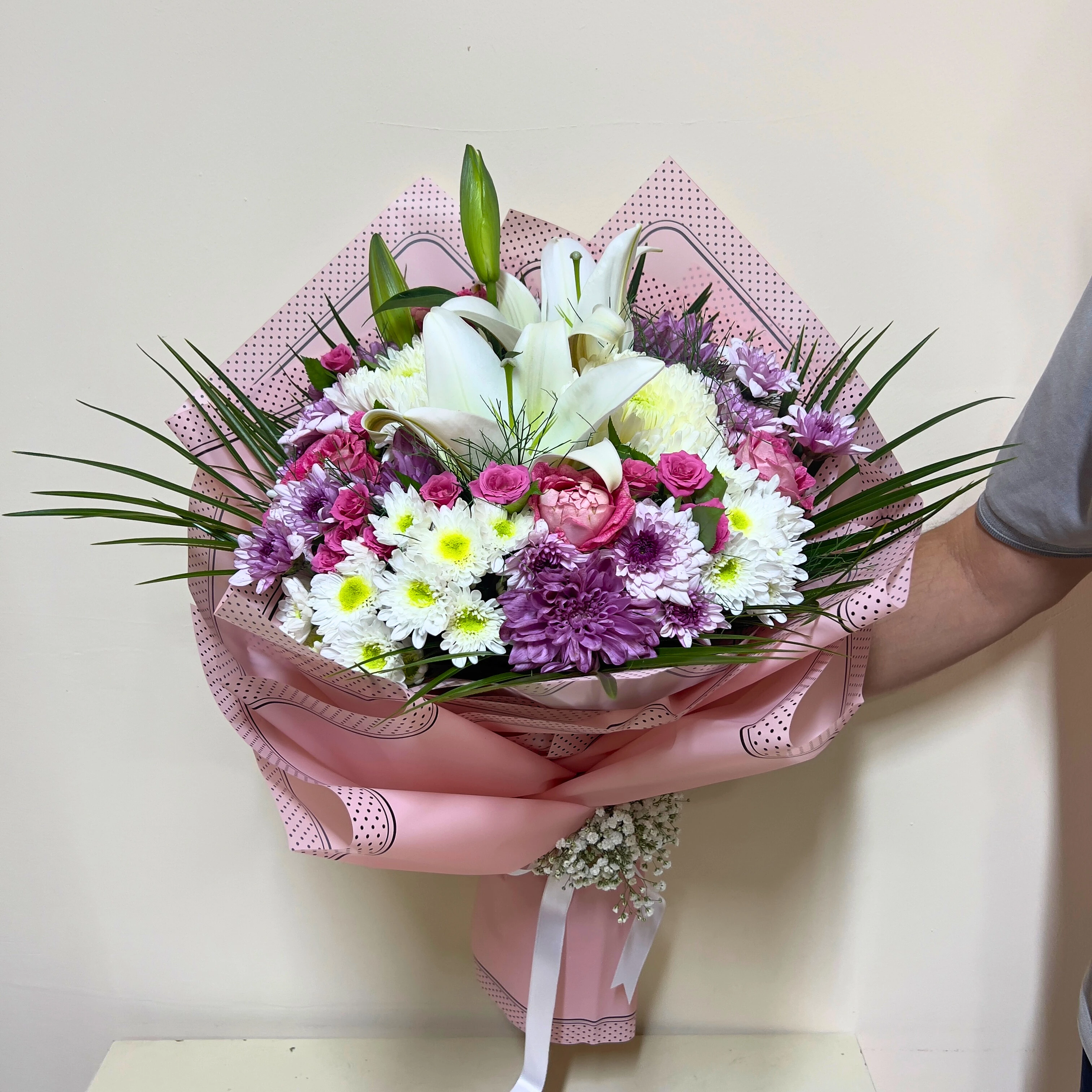 Beyaz Lilyum Papatya Buketi