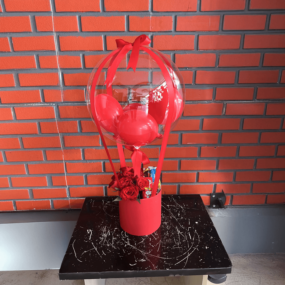 Kırmızı Balon Kutusu
