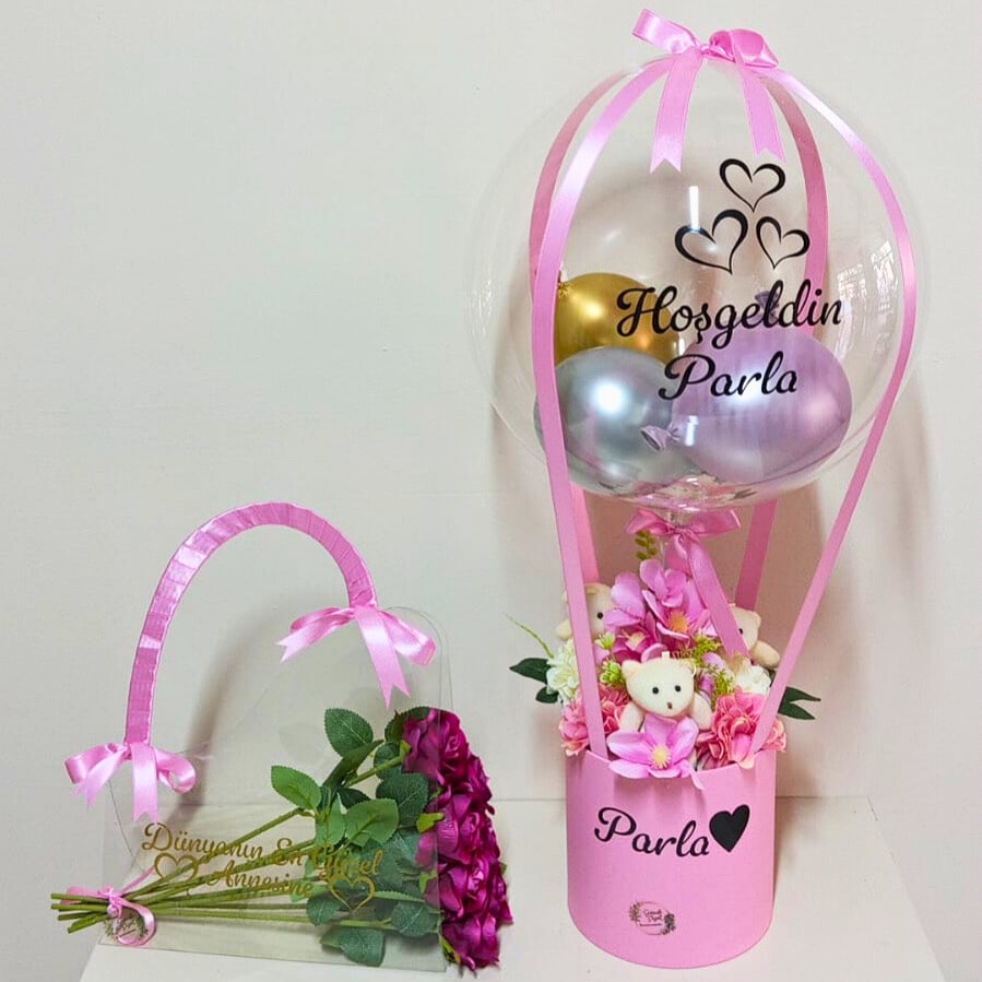 Yenidoğan Pembe Balon Kutusu ve Pleksi Çanta 7 Adet Pembe Gül