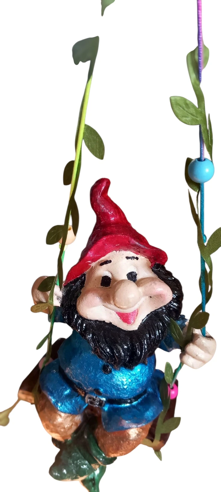 salıncakta sallanan cüce yapraklı 