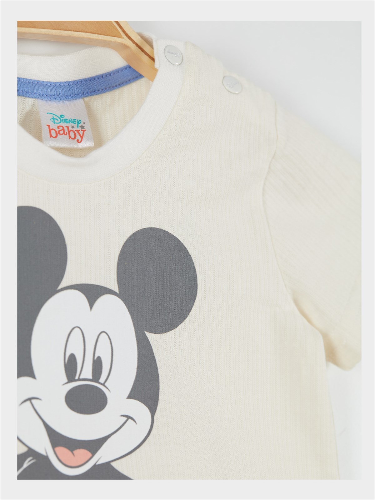 Disney Mickey Mouse Lisanslı Erkek Bebek Tişört ve Şort 2'li Takım 20886