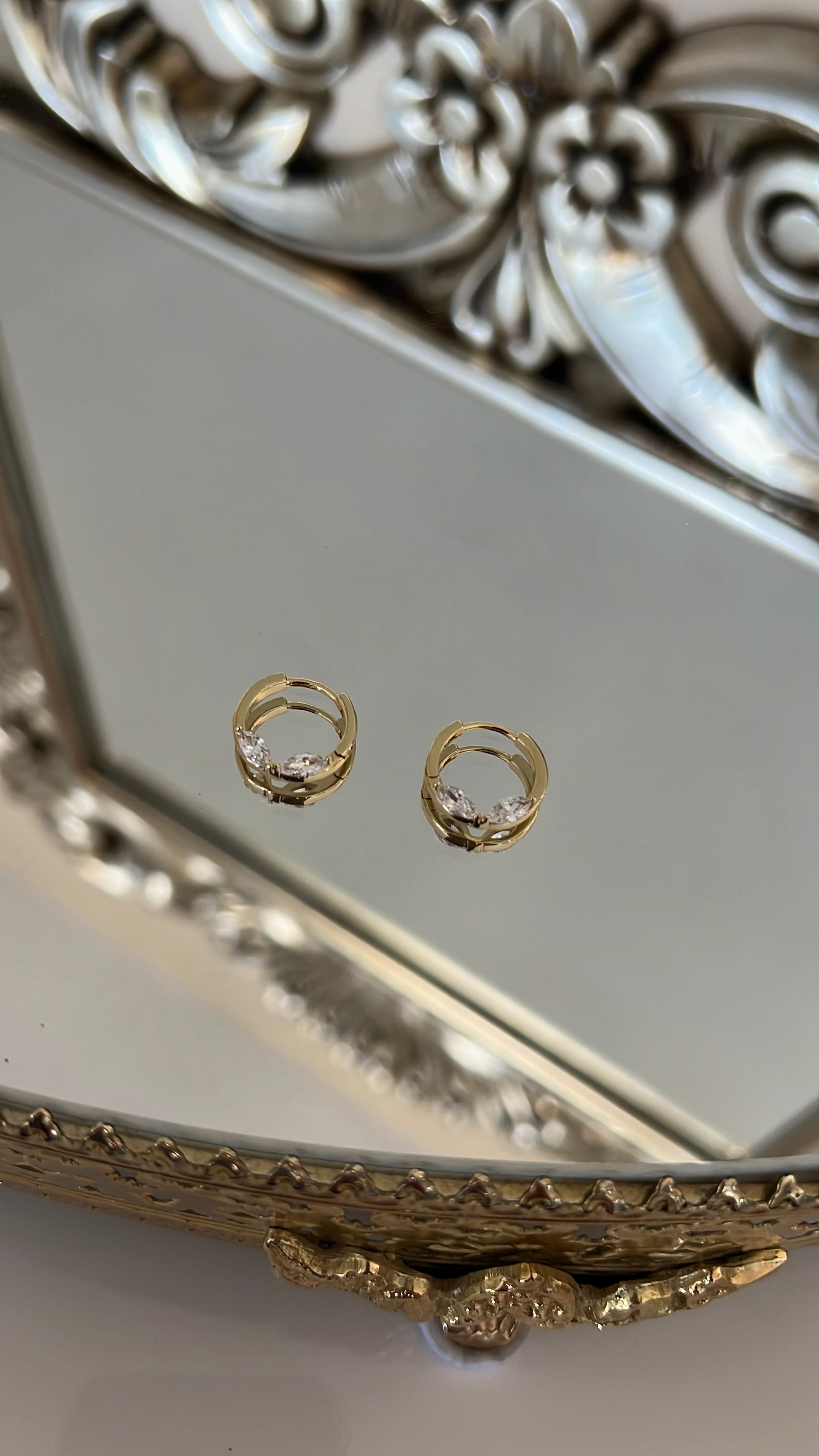 Özel seri damla taş minimal halka küpe gold 