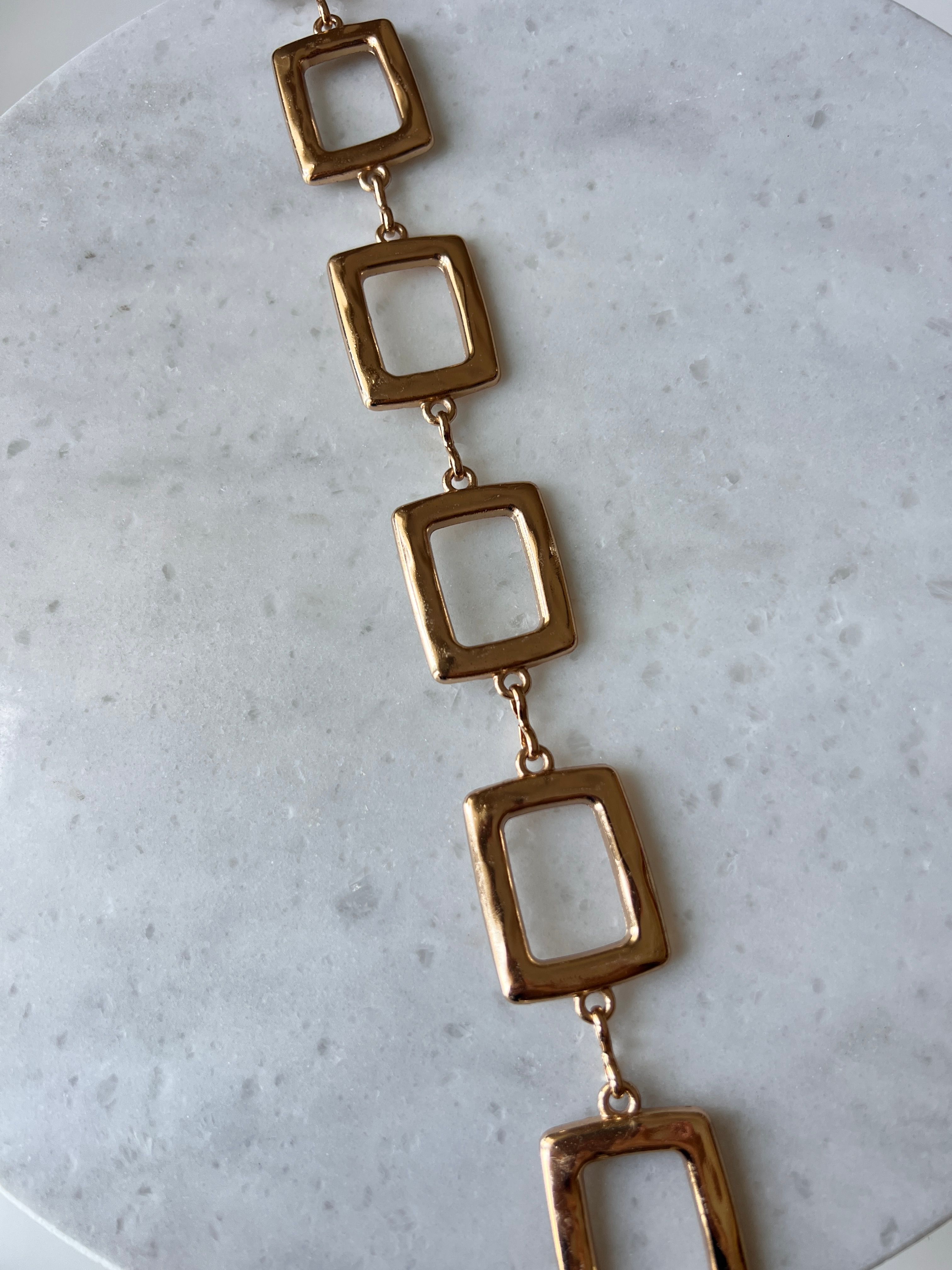 Kare detay zincir kemer 18K gold