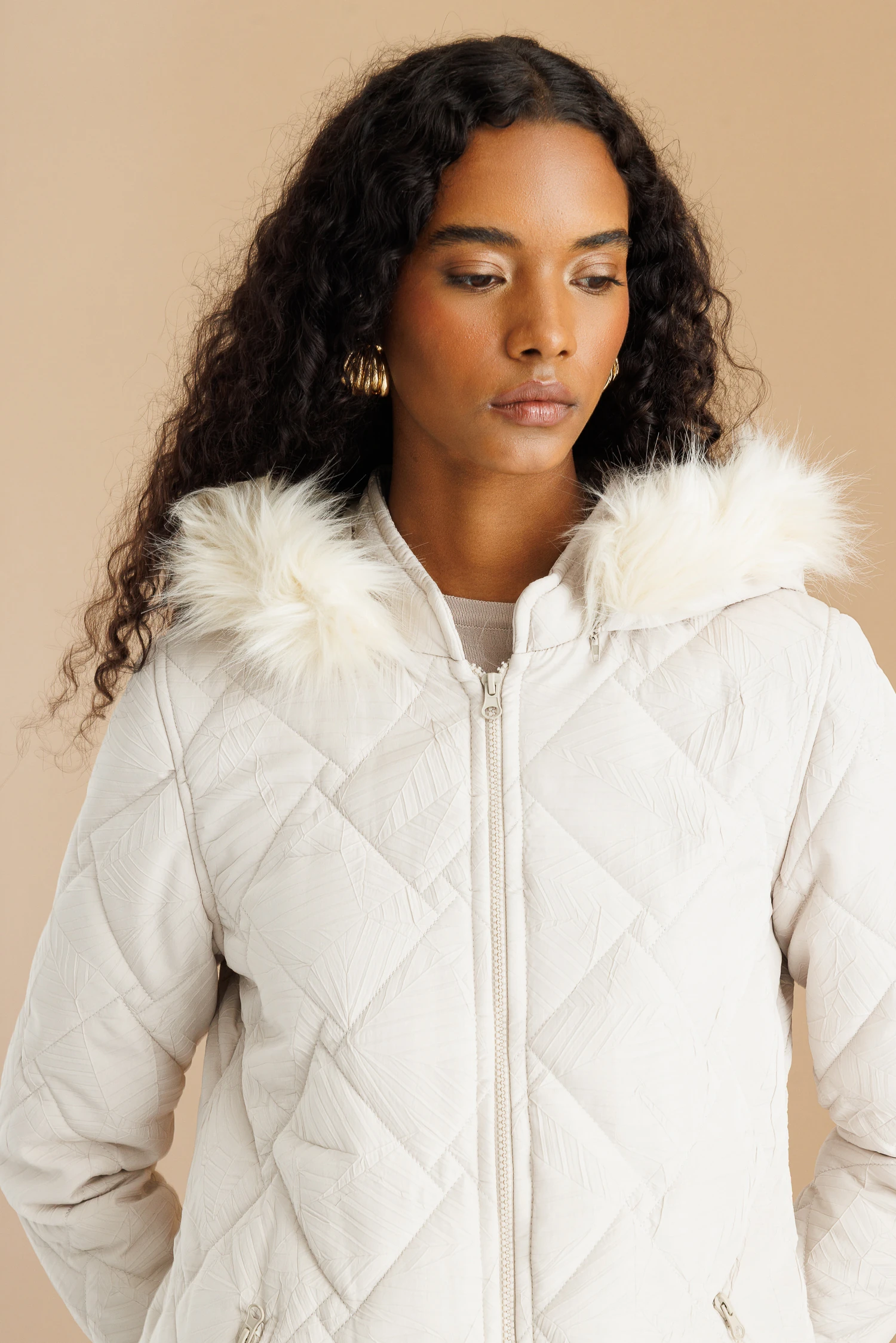 KLASİK KÜRKLÜ KABAN 9250