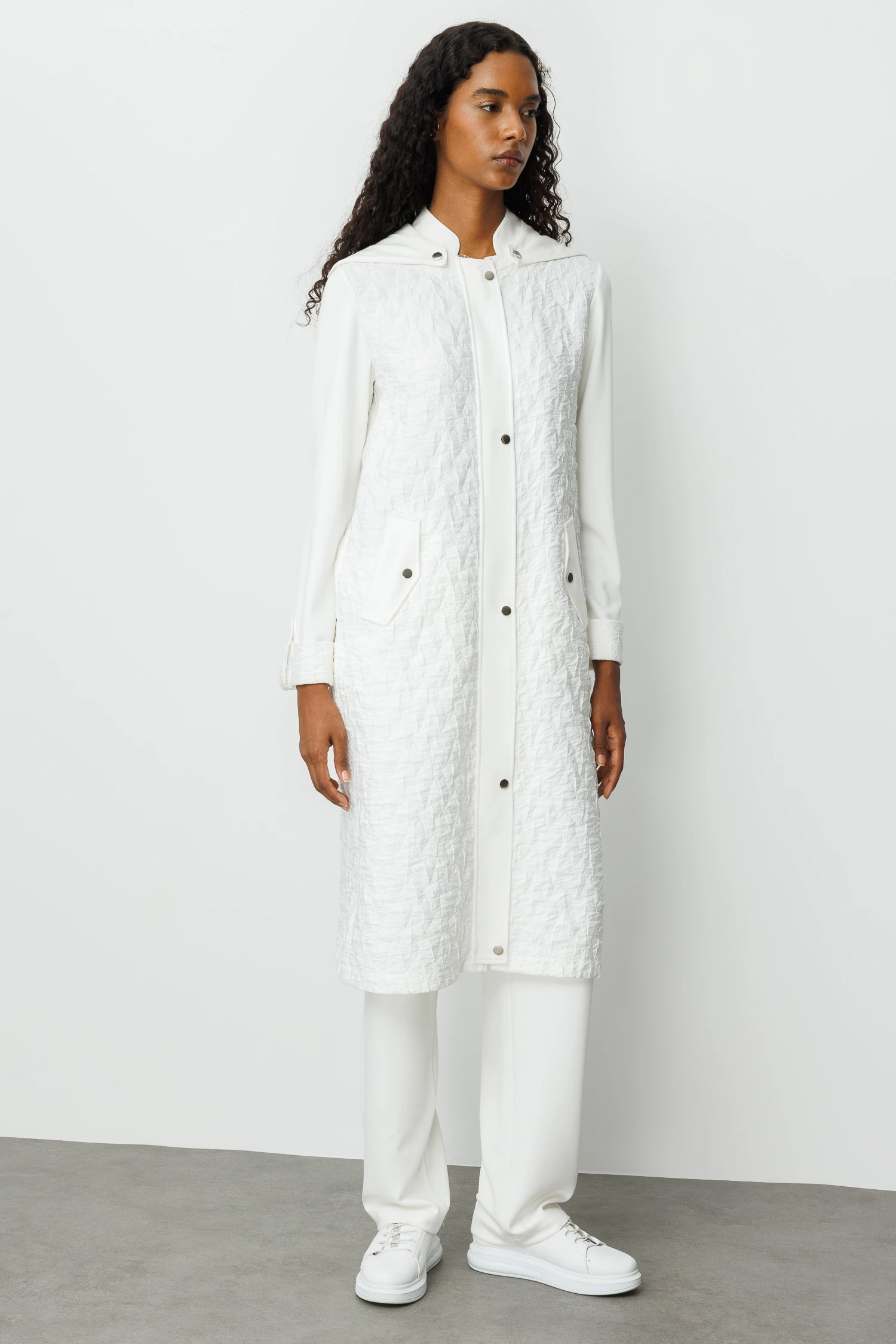 KAPİTONE GARNİLİ MAXİ CEKET 9249