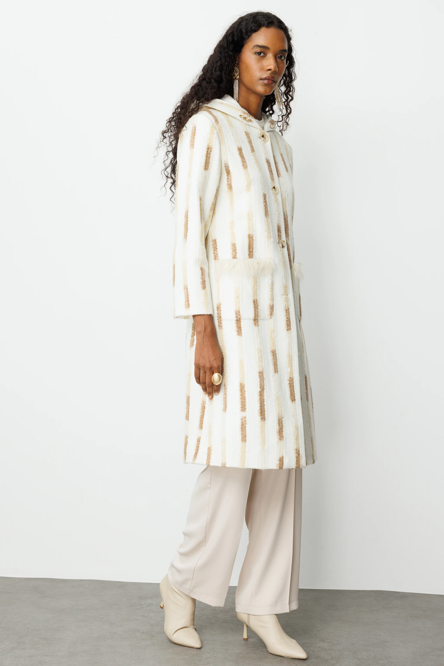 ÇİZGİLİ KABAN 9255