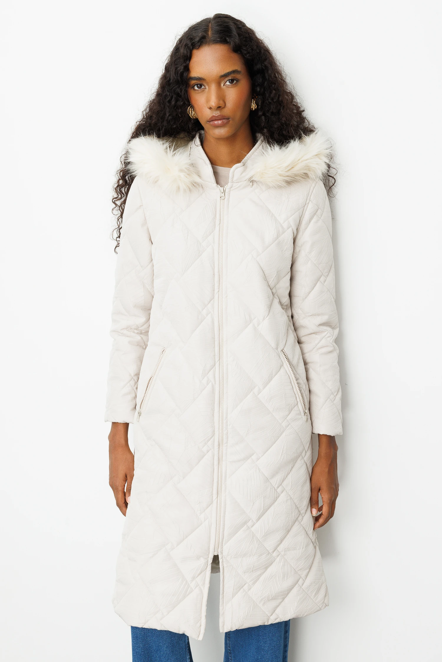 KLASİK KÜRKLÜ KABAN 9250