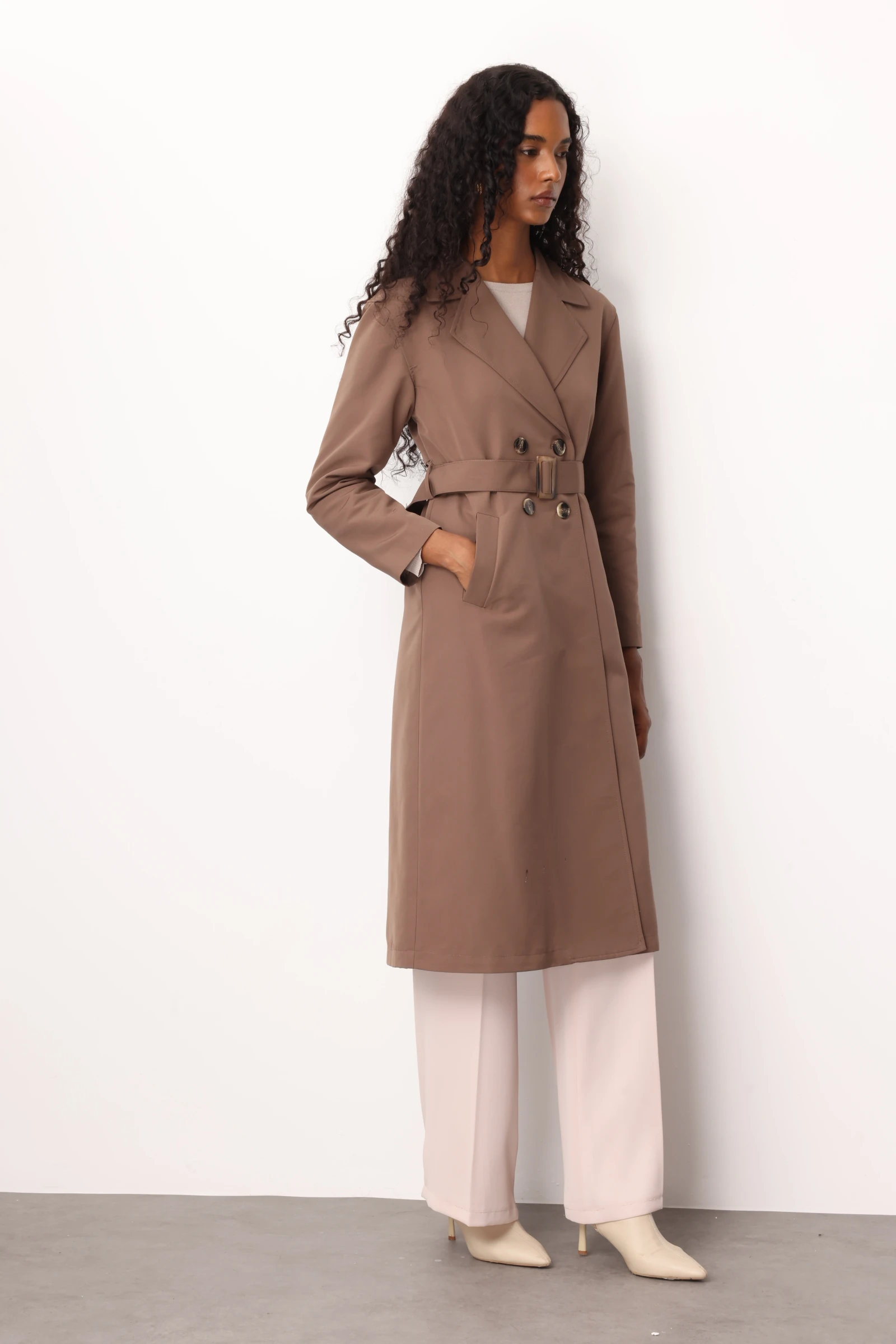 ARKASI RÜZGARLIKLI TRENÇKOT 9247