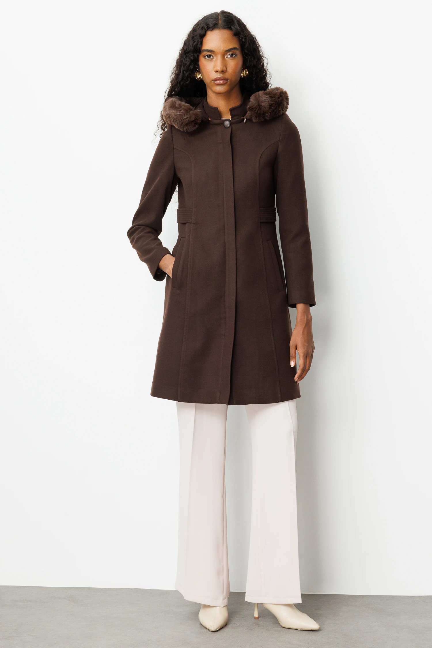 KAPÜŞONLU KAŞE KABAN 9115