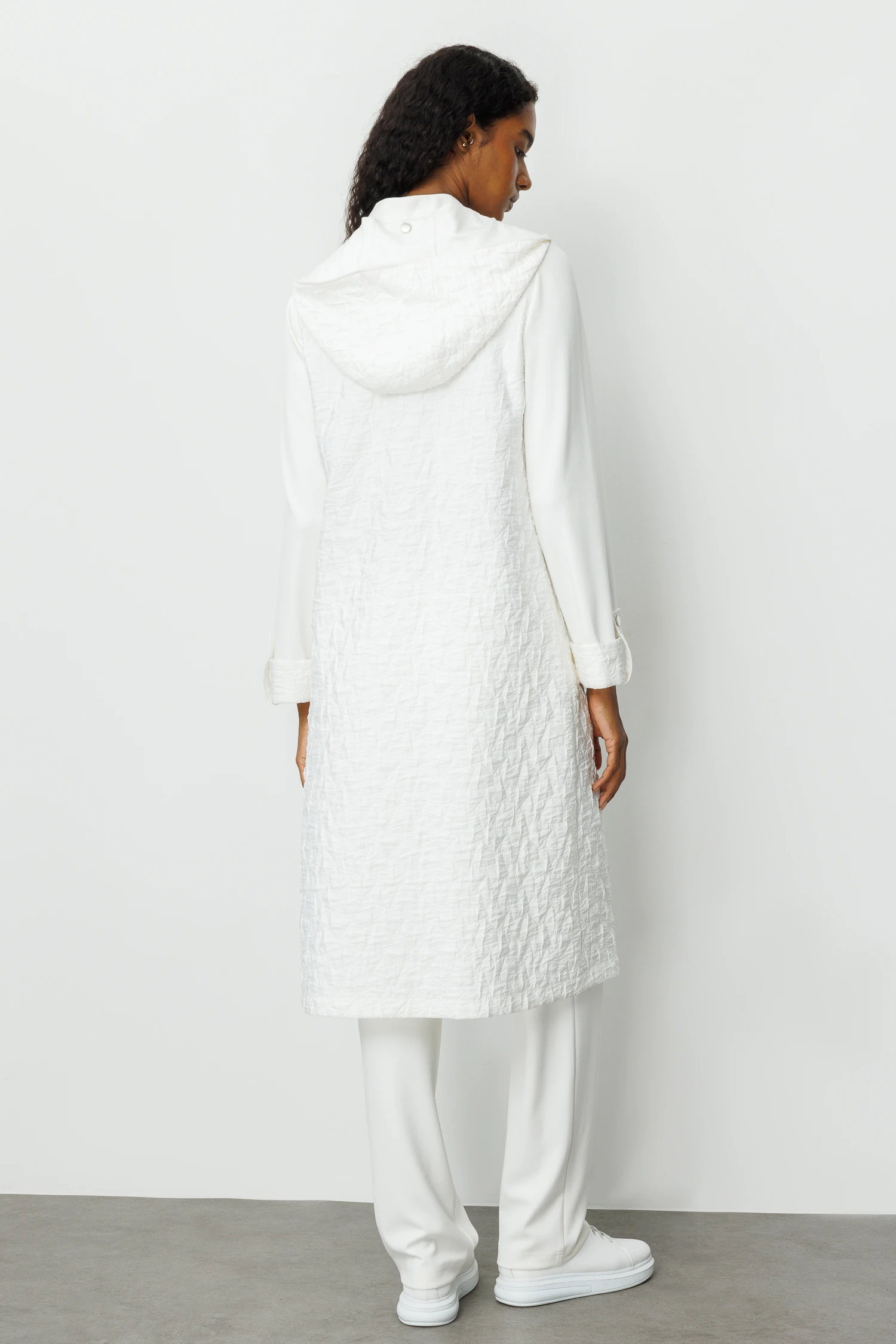 KAPİTONE GARNİLİ MAXİ CEKET 9249