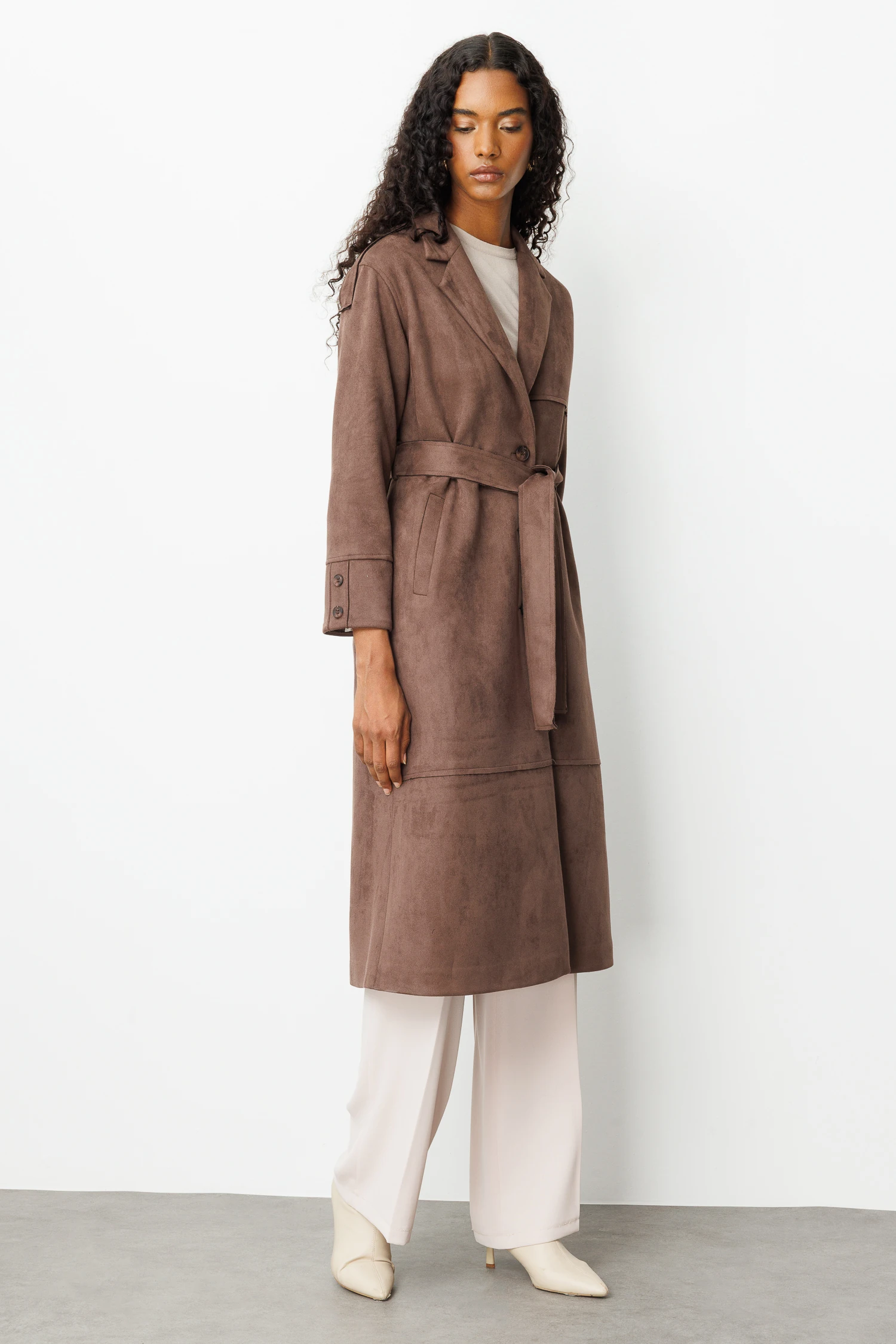 KESİKLİ SÜET KABAN 9209