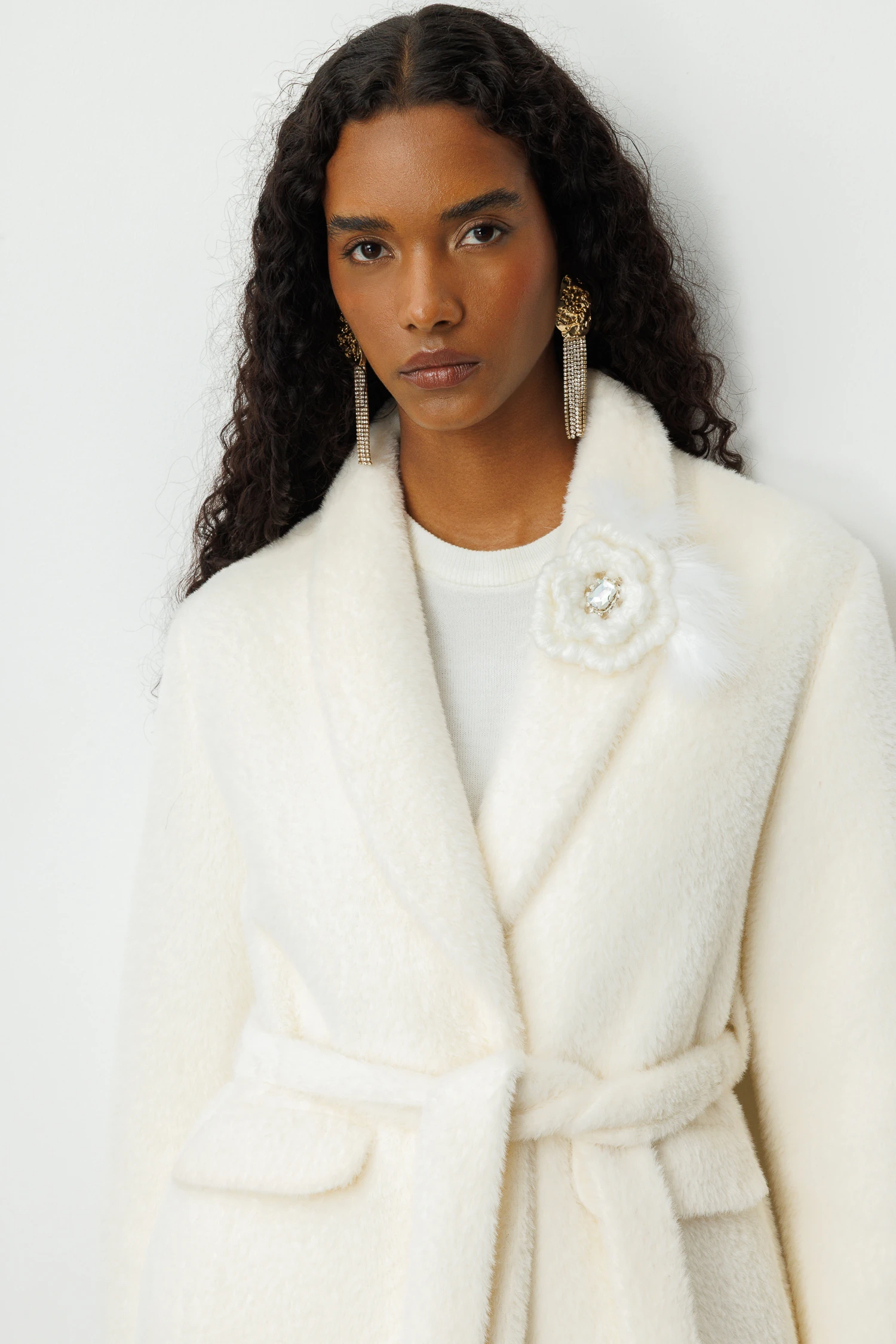 YUVARLAK YAKA KABAN 9216