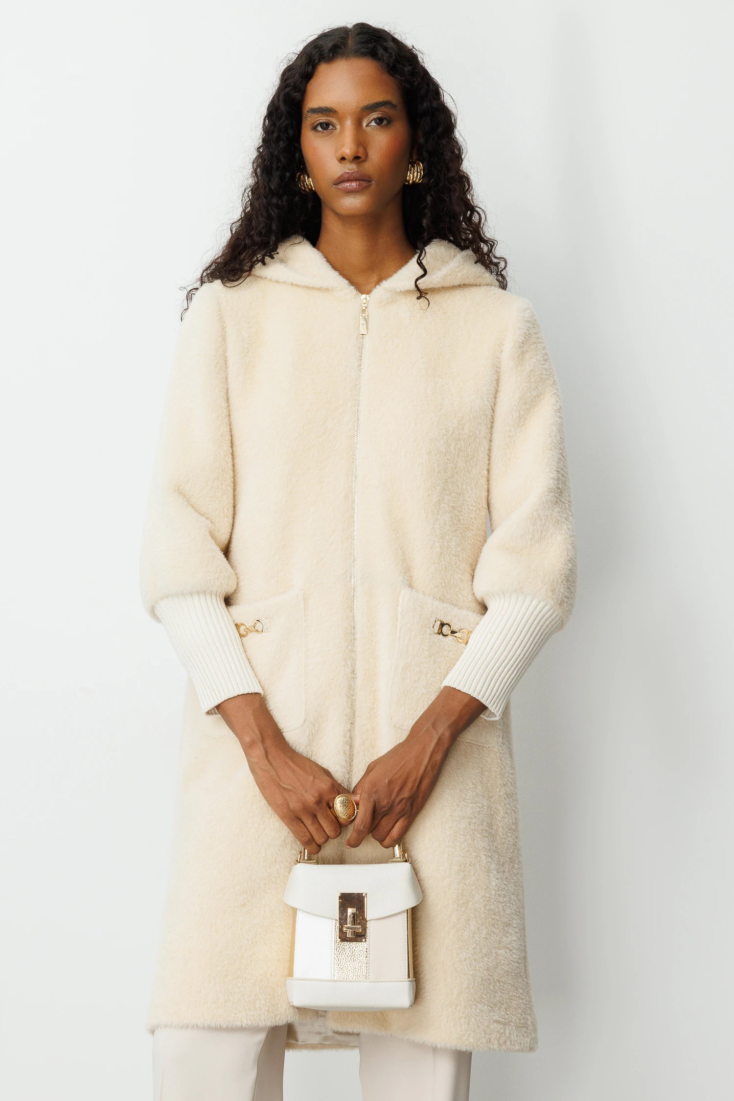 TOKALI PELUŞ KABAN 9217