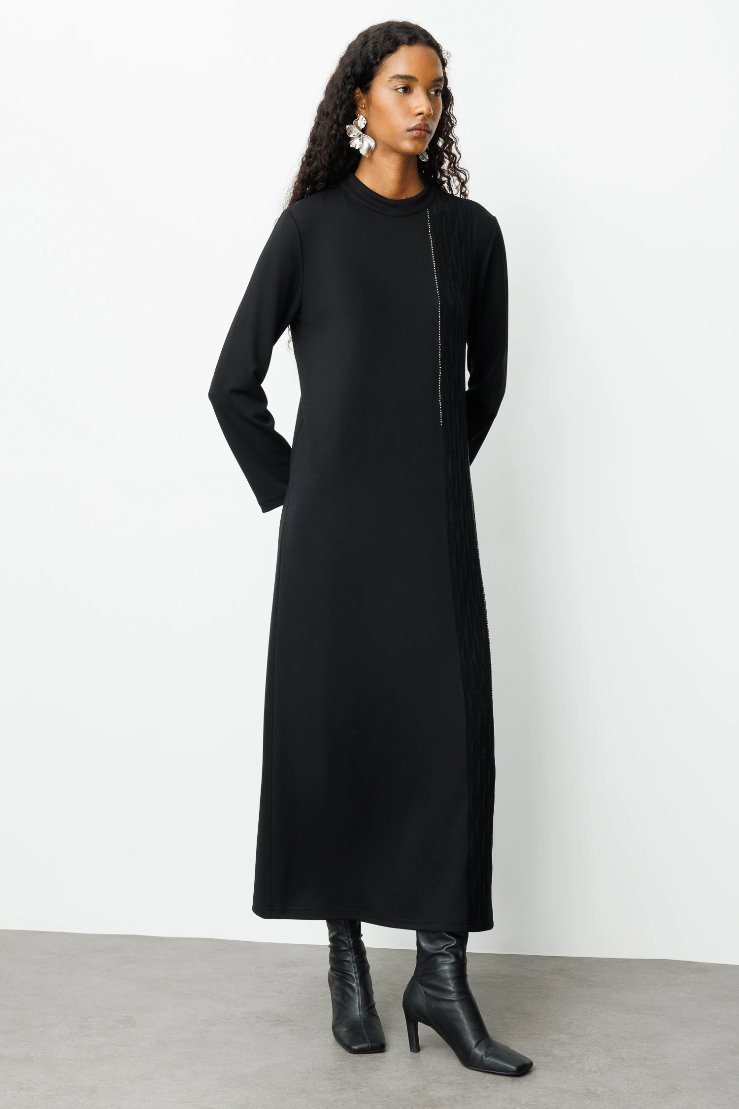 BOYDAN KESİKLİ ELBİSE 5199