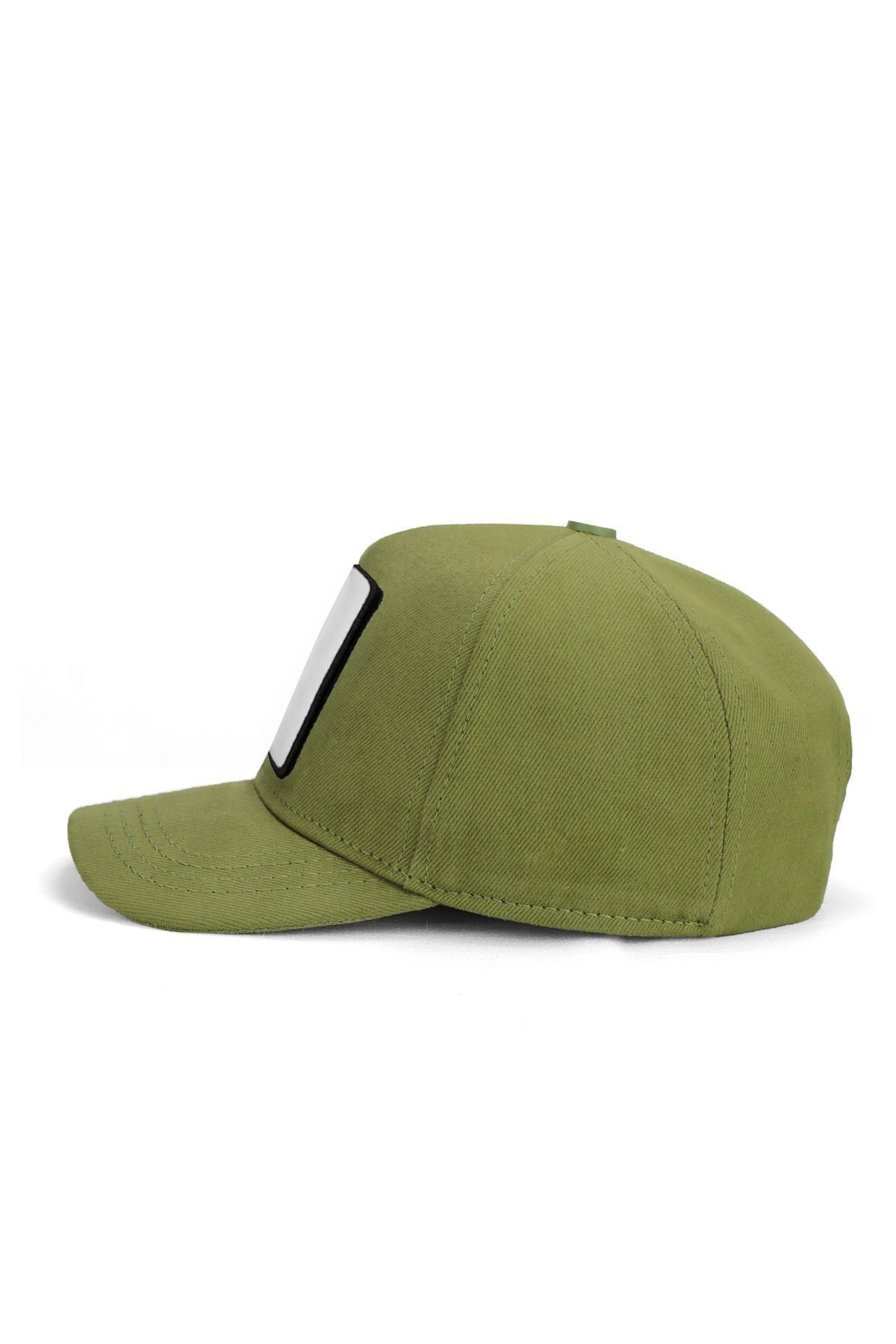 Green baseball cap for children with lion logo