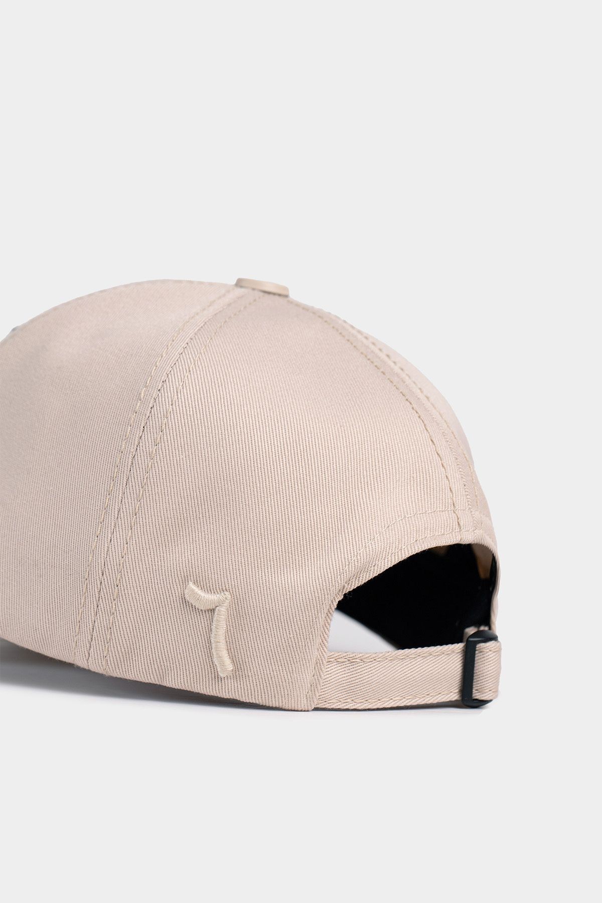 Gorra de béisbol negro-beige Six con logo de El Patrón