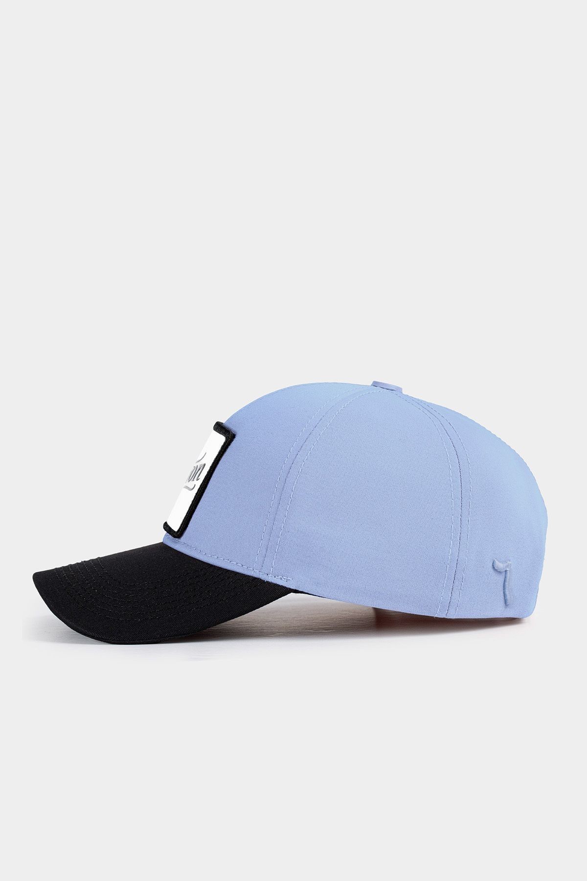 Gorra de béisbol negro-azul hielo Six con logo de El Patrón