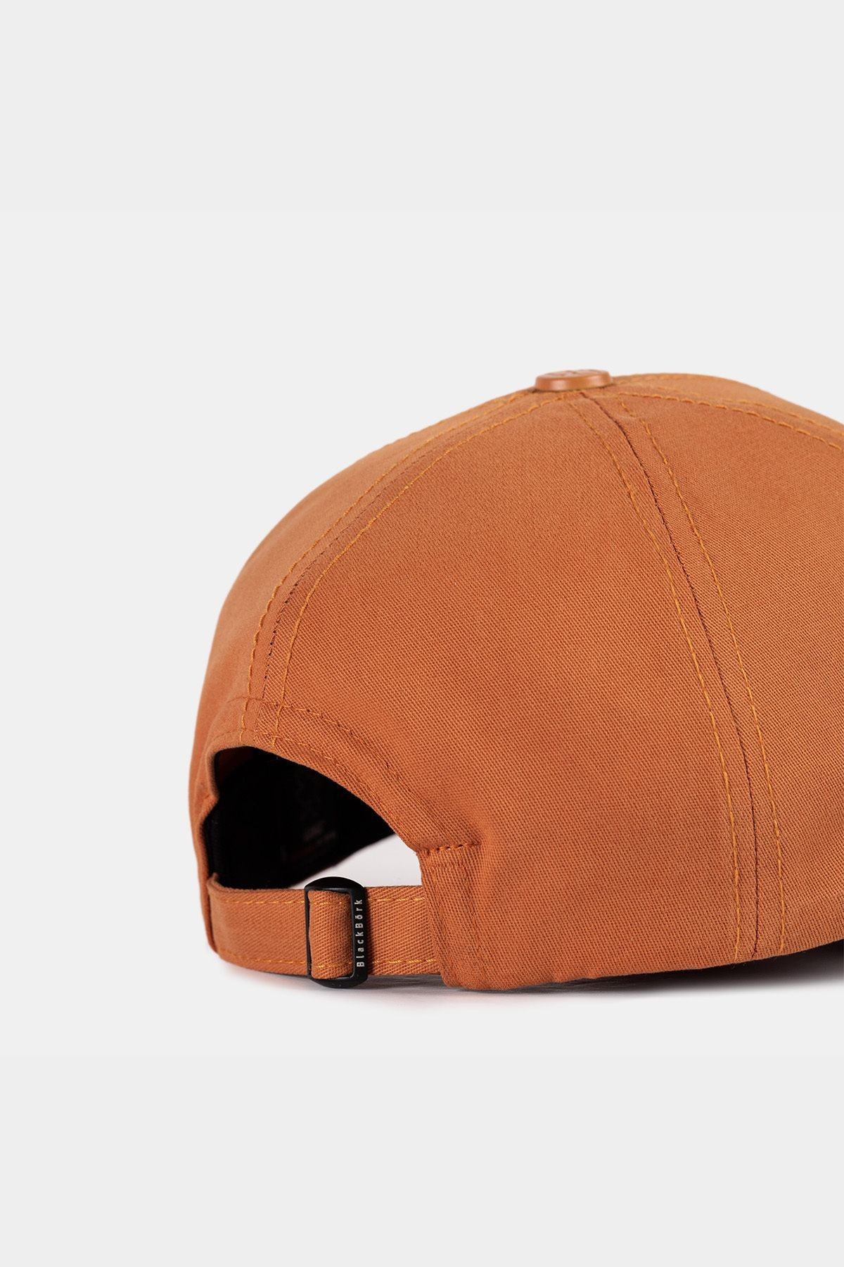 Gorra de béisbol negro-ladrillo Six con logo de Good Luck