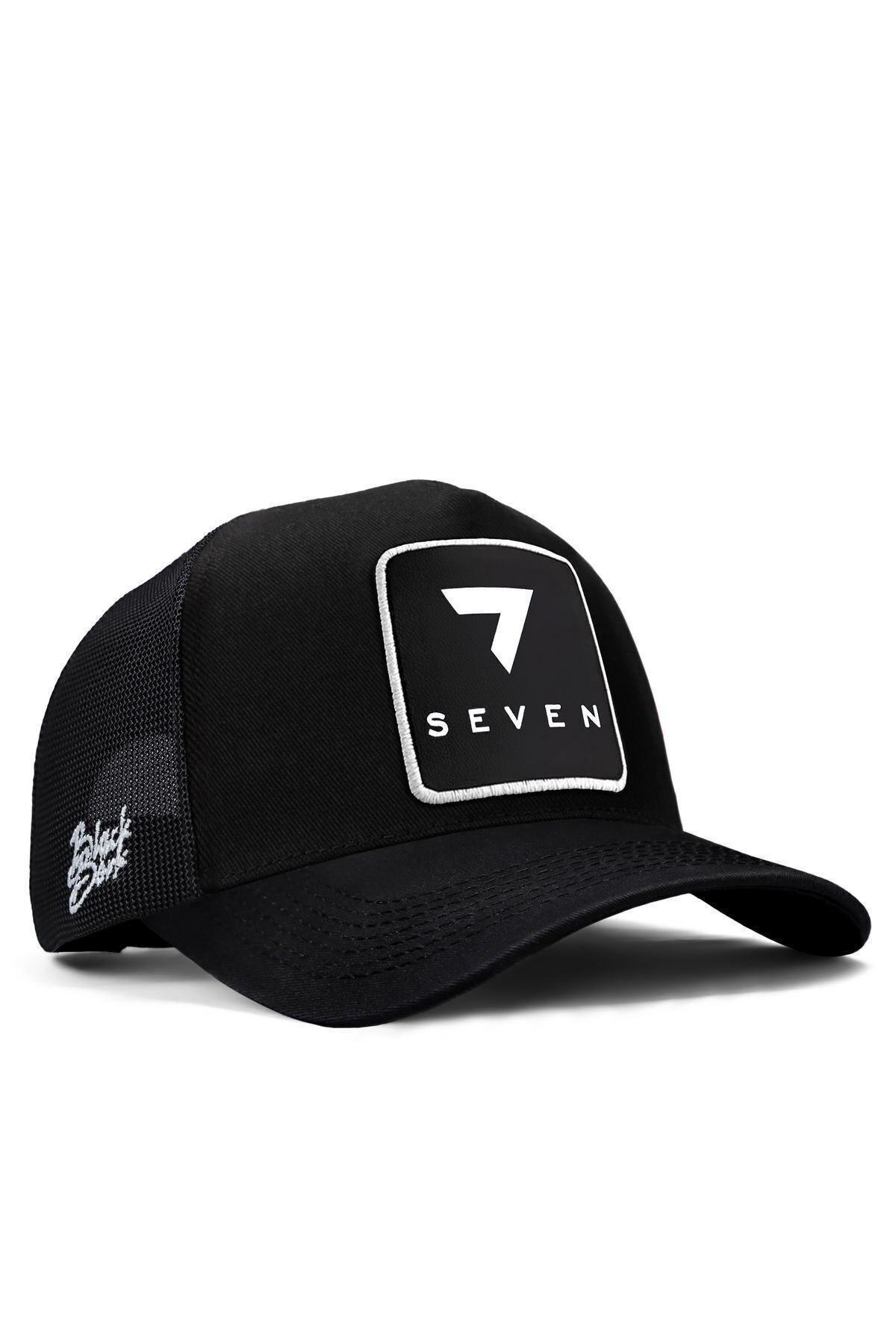 Gorra trucker negra con logo de 7