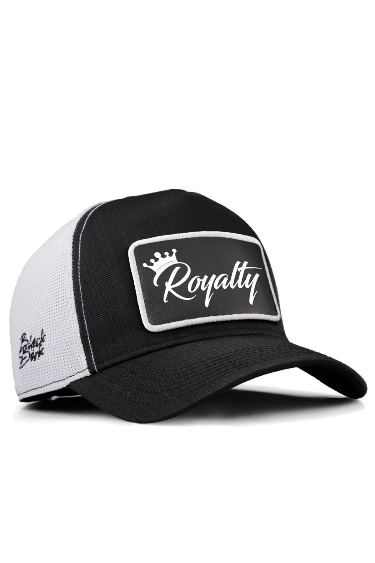 Black trucker cap with Royalty logo