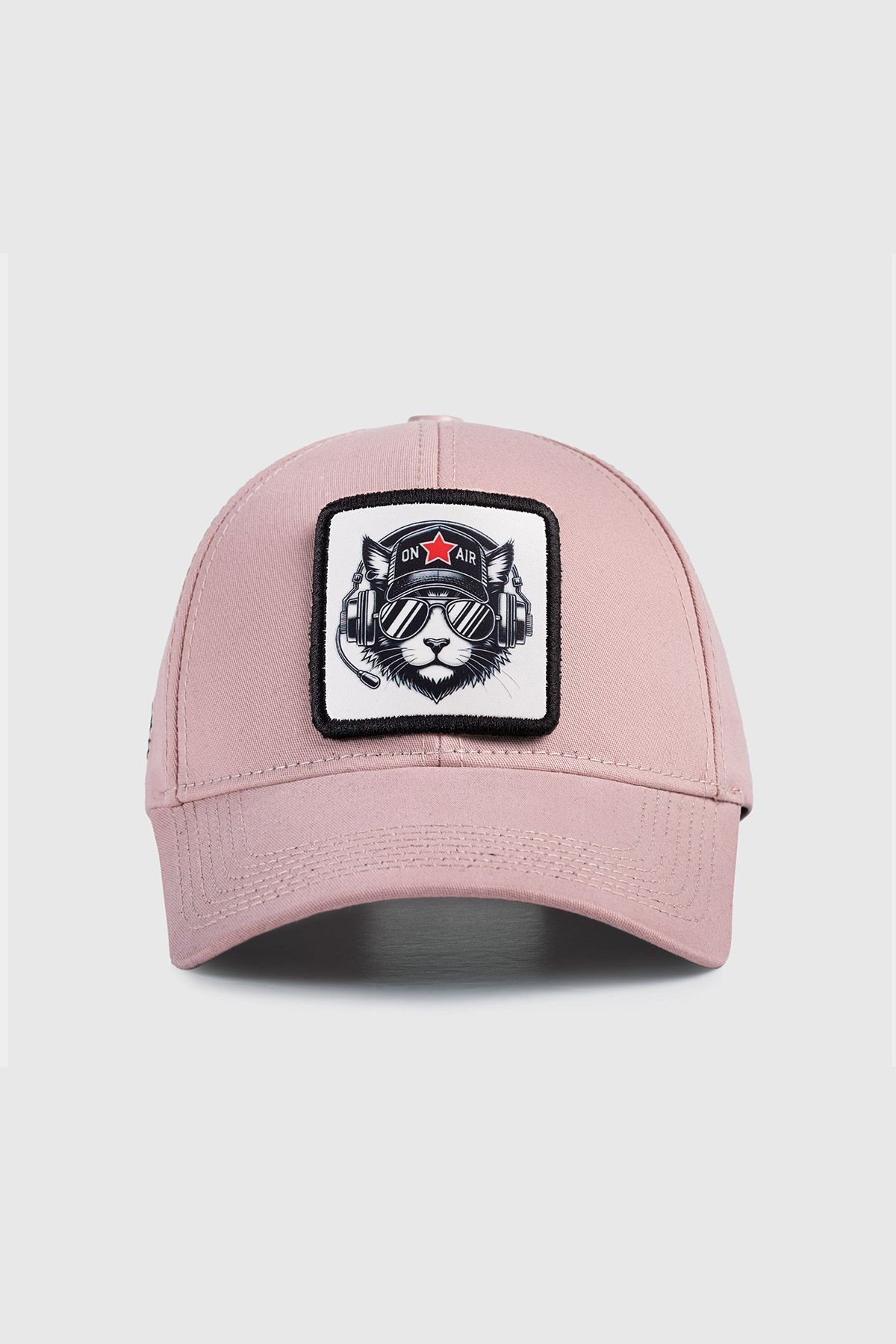 Gorra de béisbol color salmón Six con logo de gato