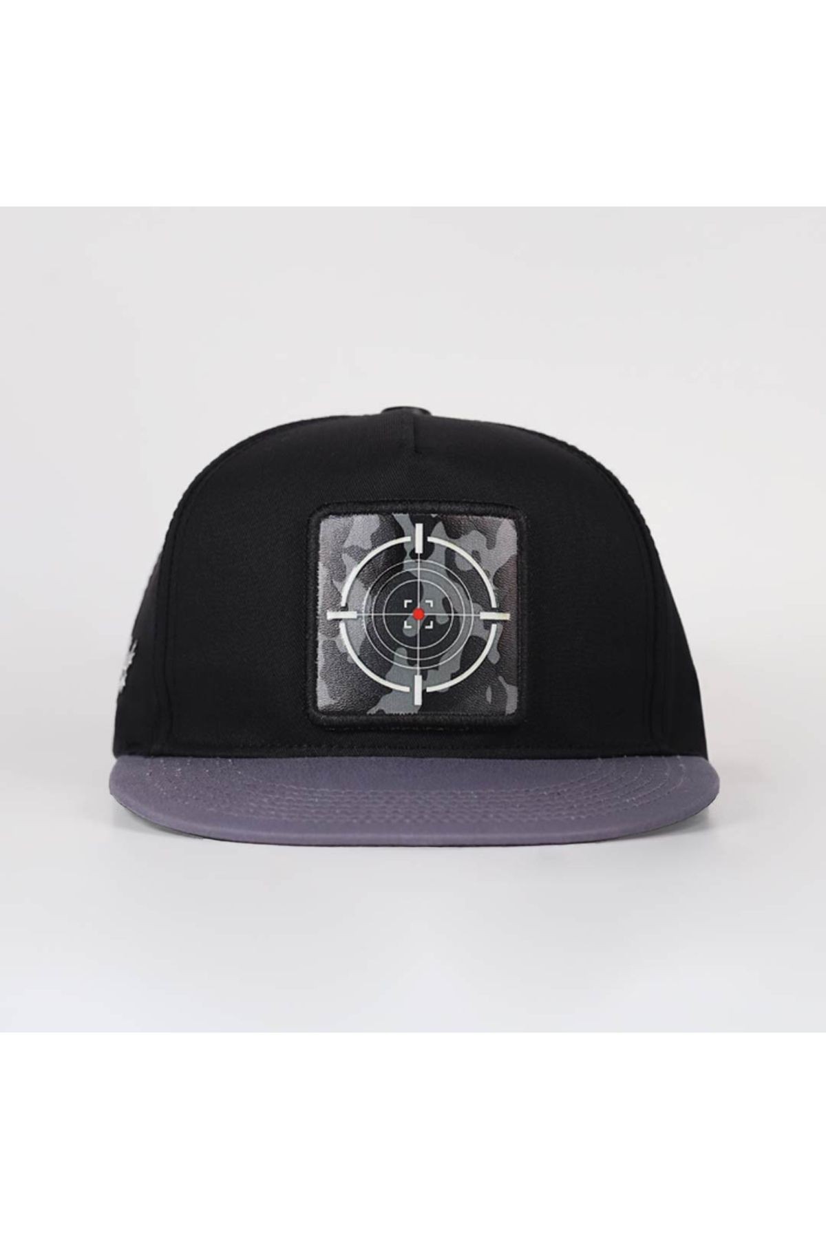 Gorra Hip Hop gris-negra con logo de camuflaje