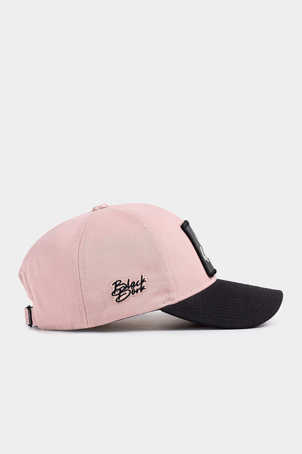 Gorra de béisbol negro-salmón Six con logo de Queen