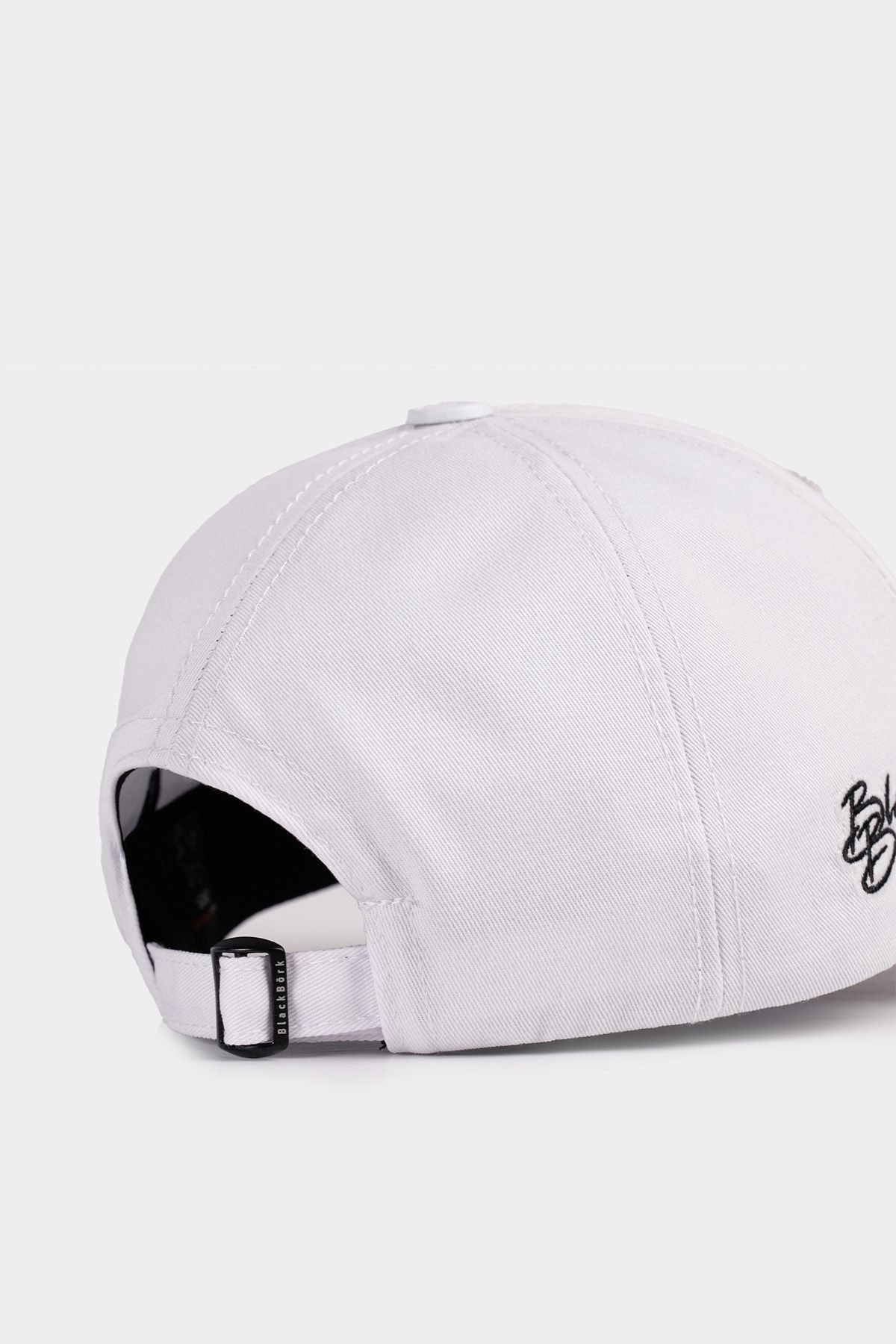 Gorra de béisbol negro-blanco Six con logo de Never Give Up