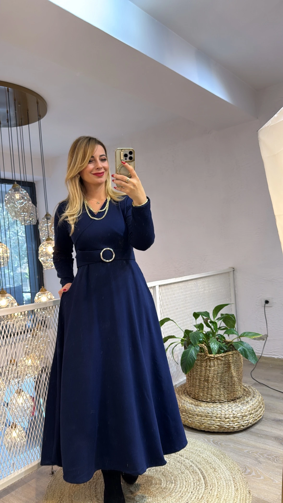 LACİVERT KRUVAZE YAKA TRİKO ELBİSE