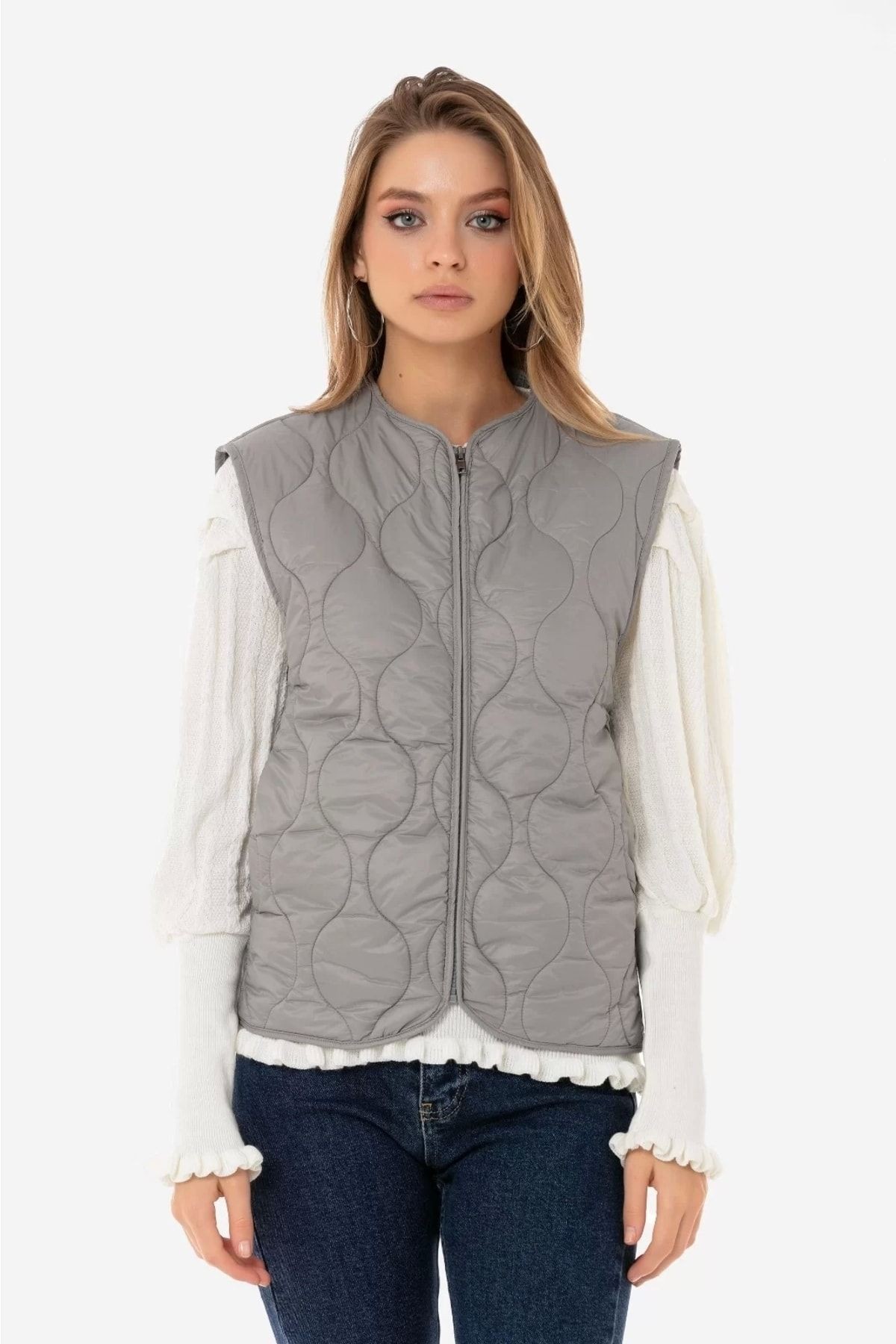 700001 Quilty Vest Kapitone Yelek