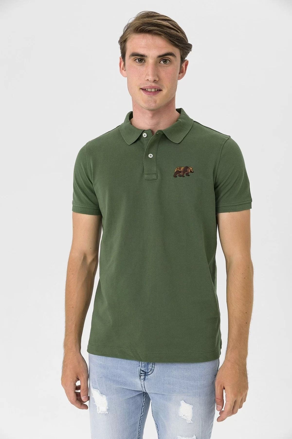 Polo Yaka Ayı Nakış Detaylı Erkek T-shirt