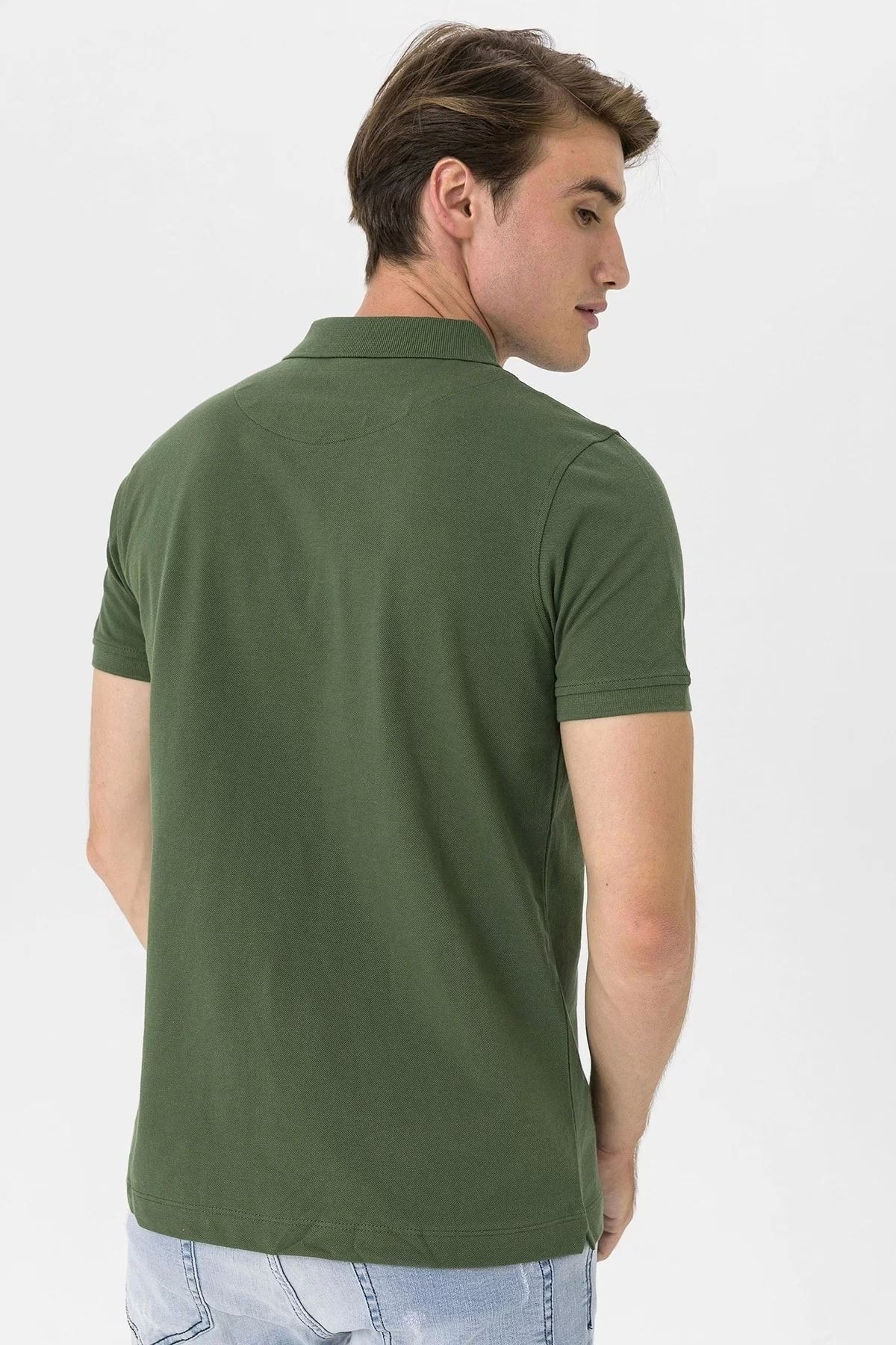 Polo Yaka Ayı Nakış Detaylı Erkek T-shirt