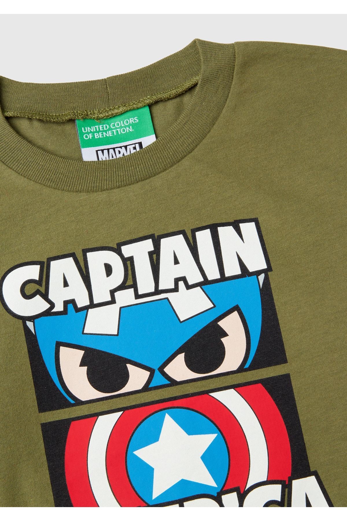 Erkek Çocuk Haki Etek Ucu Logolu Captan America Baskılı Regular Fit T-Shirt