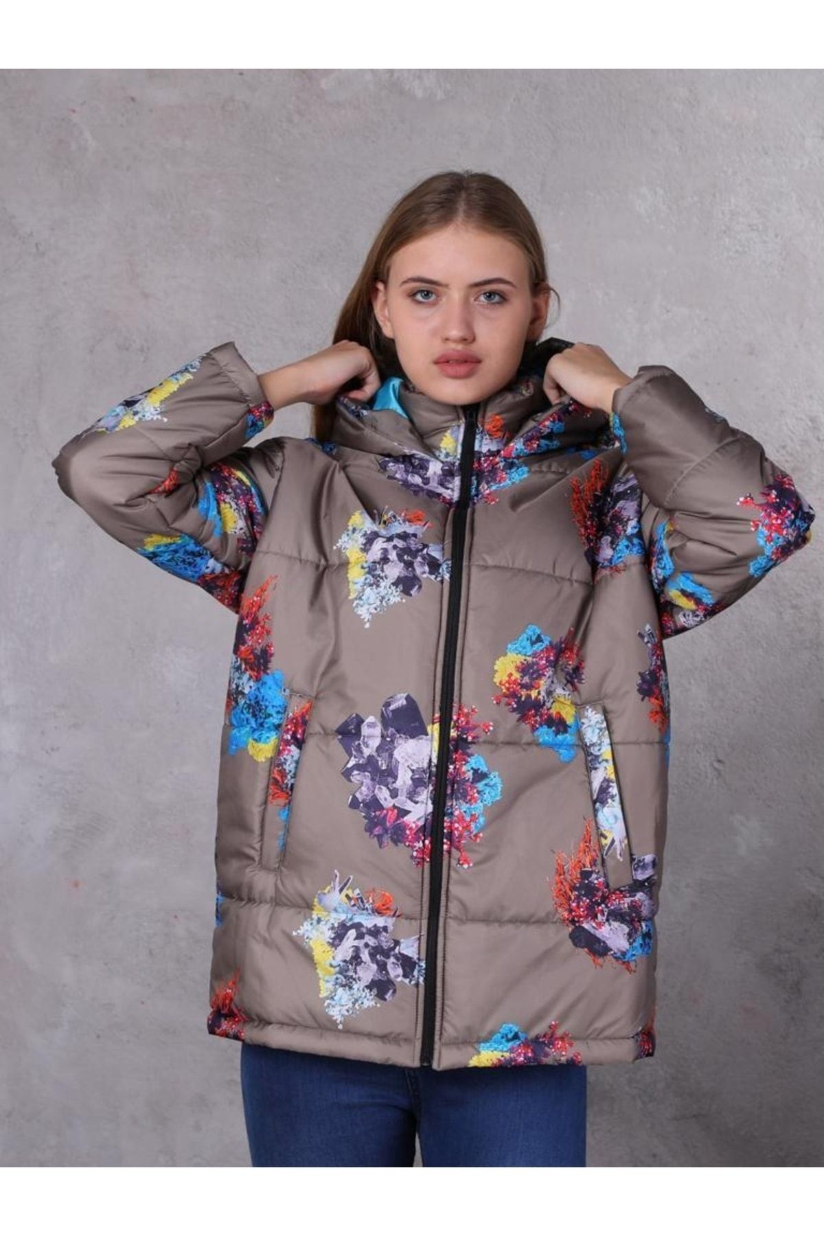 Oversize Retro Gate Dijital Art Puffer Mont Kadın - kahve