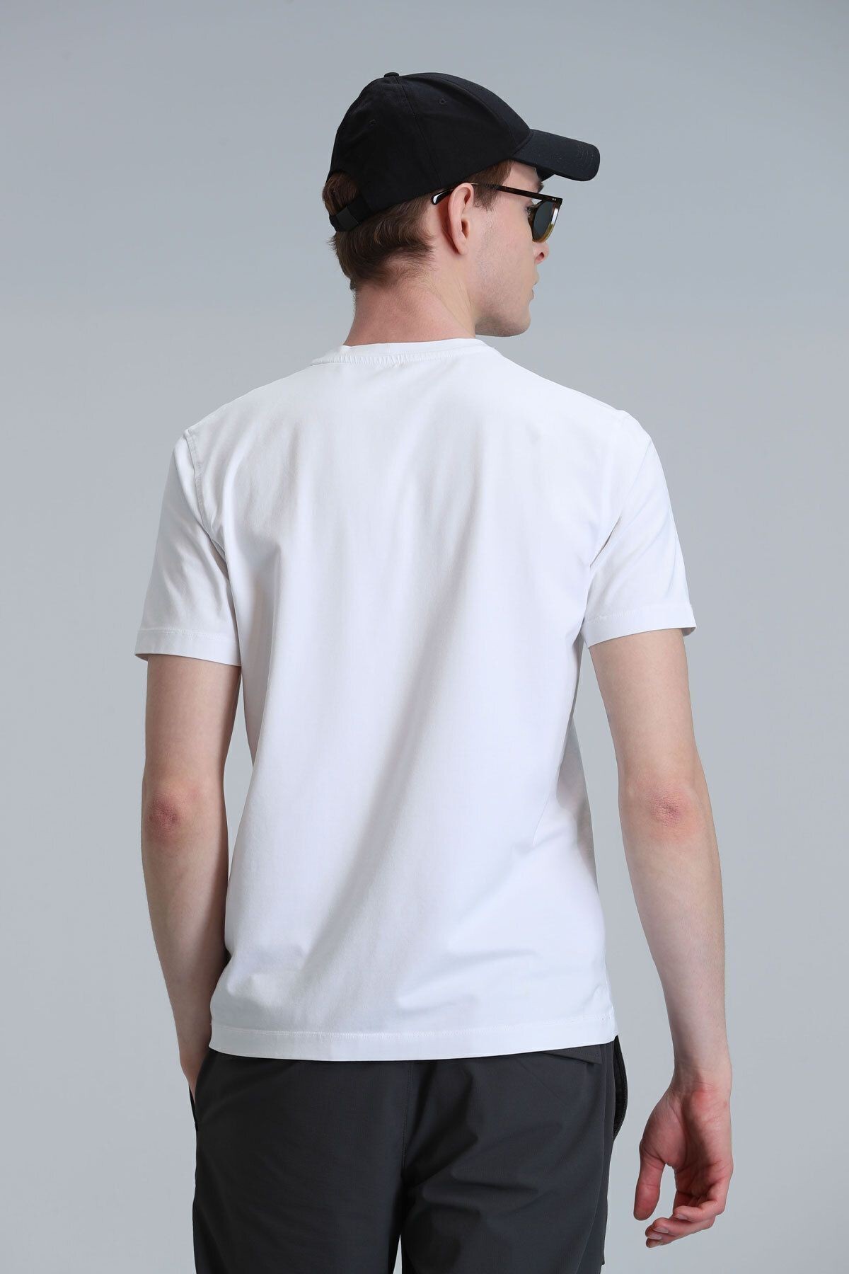 Pablo Modern Grafik T- Shirt Beyaz