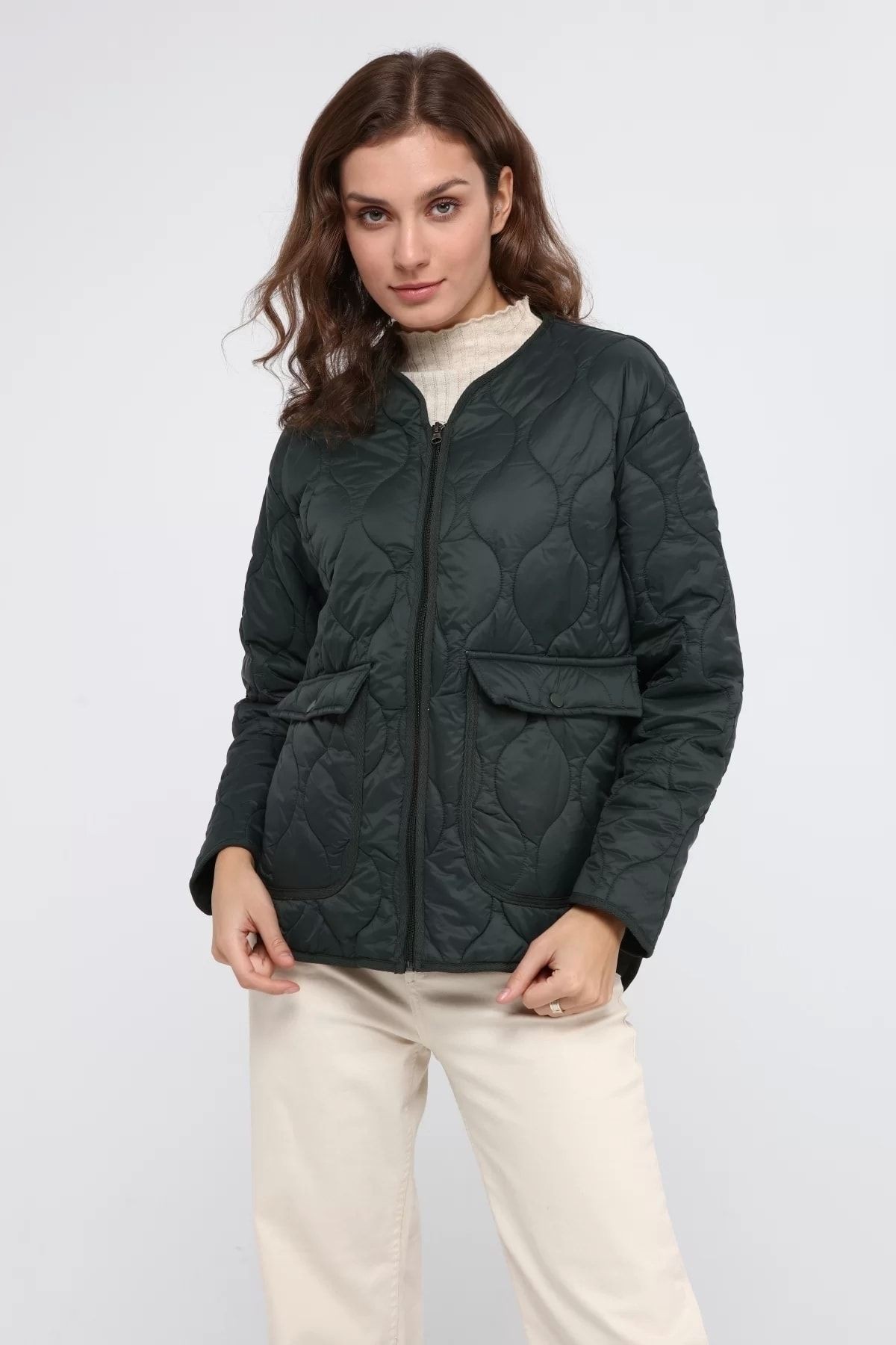 Kapitone Mont Gri - haki̇