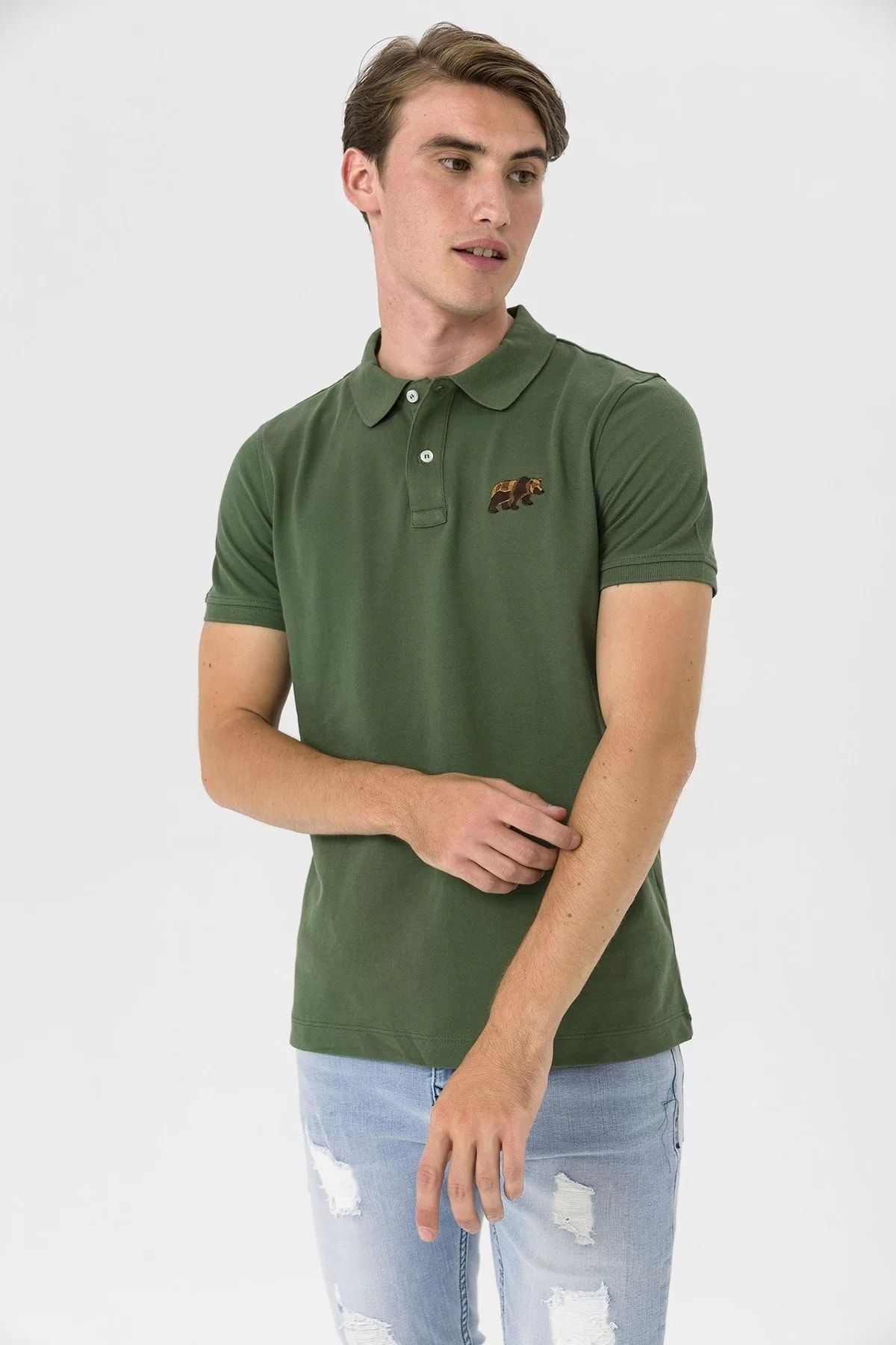 Polo Yaka Ayı Nakış Detaylı Erkek T-shirt