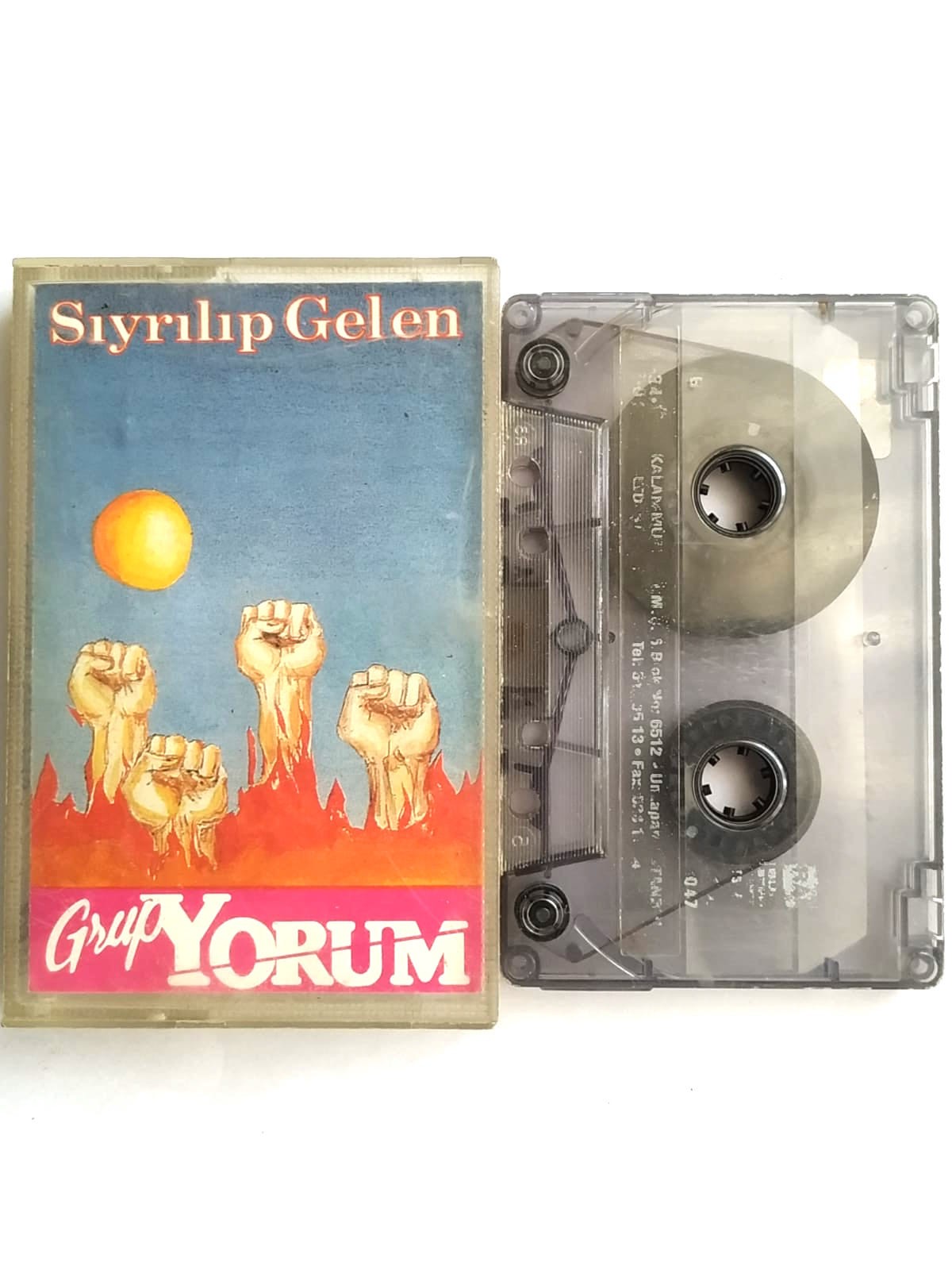 Sıyrılıp gelen / Grup Yorum - Kaset