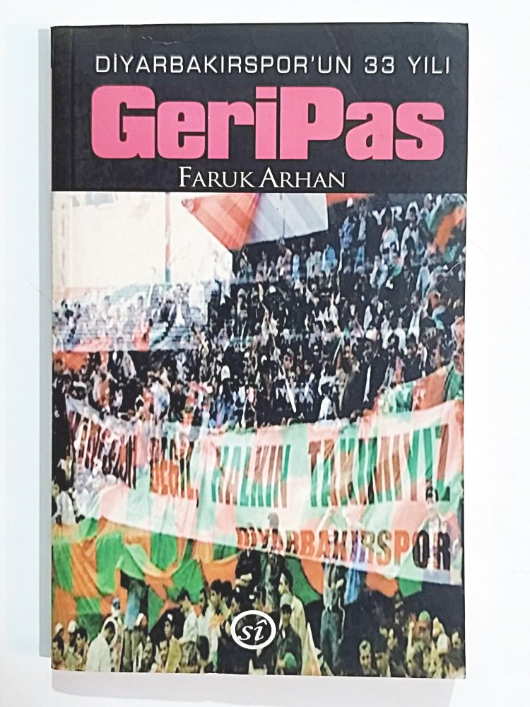 Geri Pas / Faruk ARHAN - Kitap