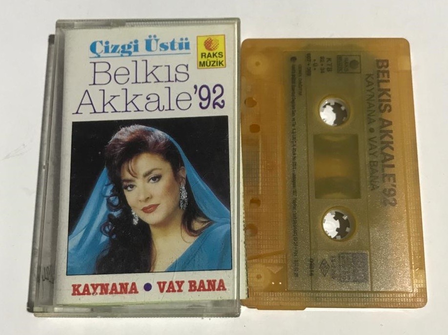 Belkıs AKKALE' 92 / Kaynana / Vay bana - Kaset