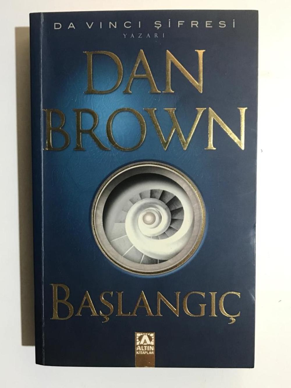 Başlangıç - Dan Brown