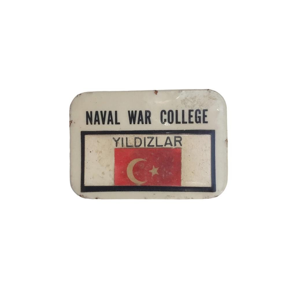 Naval War College - Yıldızlar. Türk Bayraklı rozet