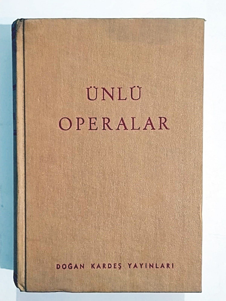 Ünlü Operalar / Faruk YENER - Kitap