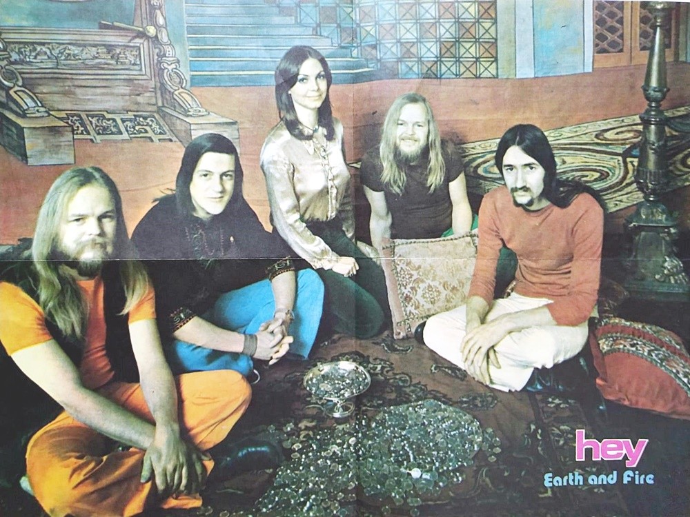 Earth and Fire - Hey dergisi poster