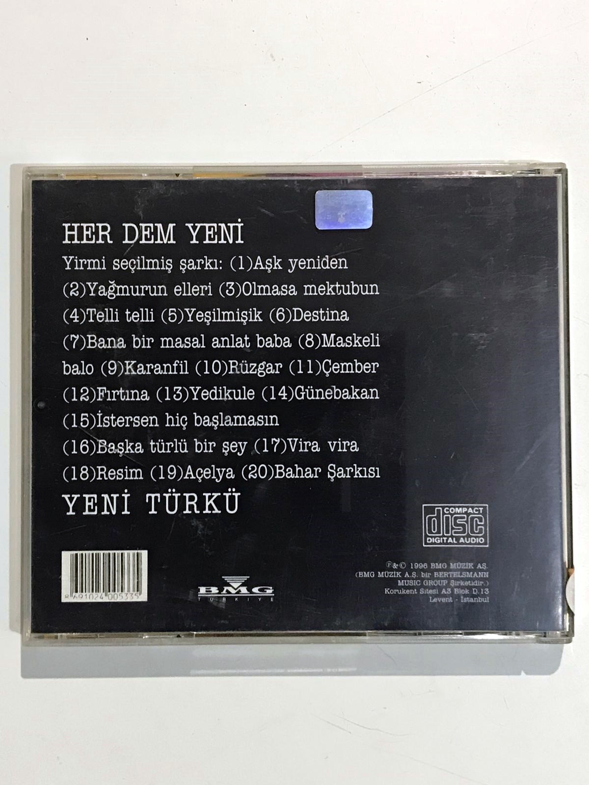 Her Dem Yeni / Yirmi Seçilmiş Şarkı / Yeni Türkü - Cd